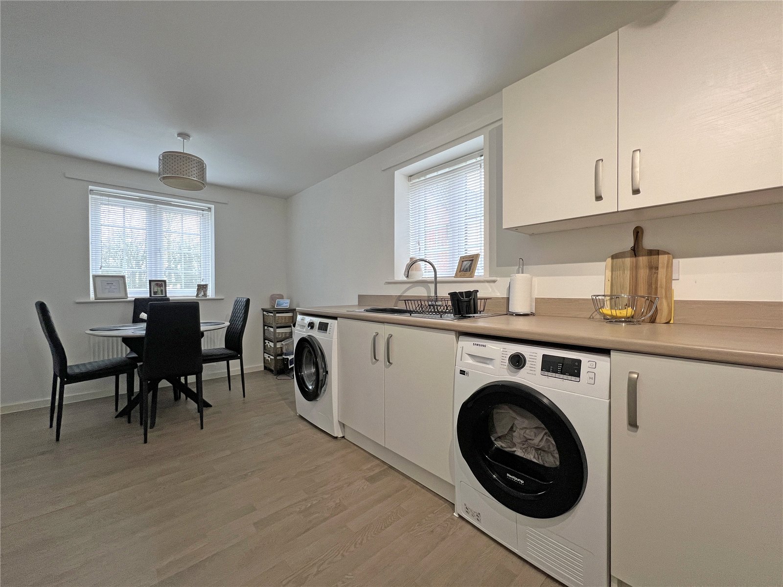 Tunnel Close, Snedshill, Telford, TF2 - DB Roberts