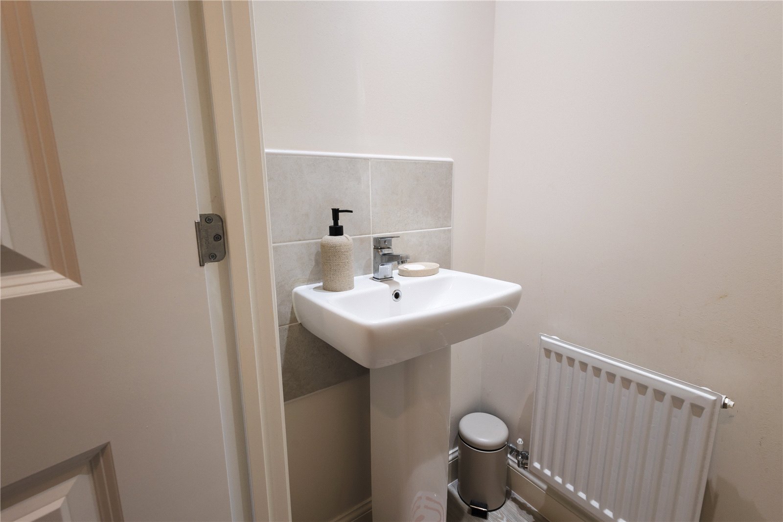 Maxfield Crescent, Newdale, Telford, TF3 - DB Roberts