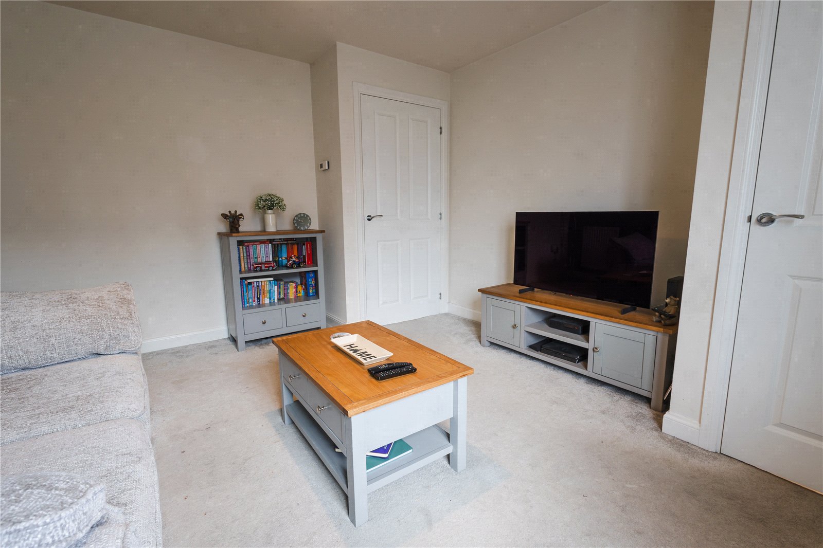 Maxfield Crescent, Newdale, Telford, TF3 - DB Roberts