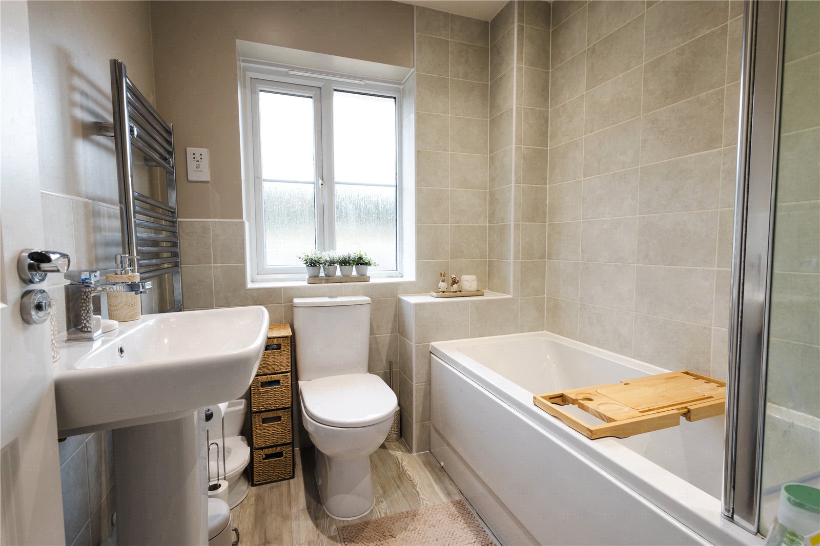 Maxfield Crescent, Newdale, Telford, TF3 - DB Roberts