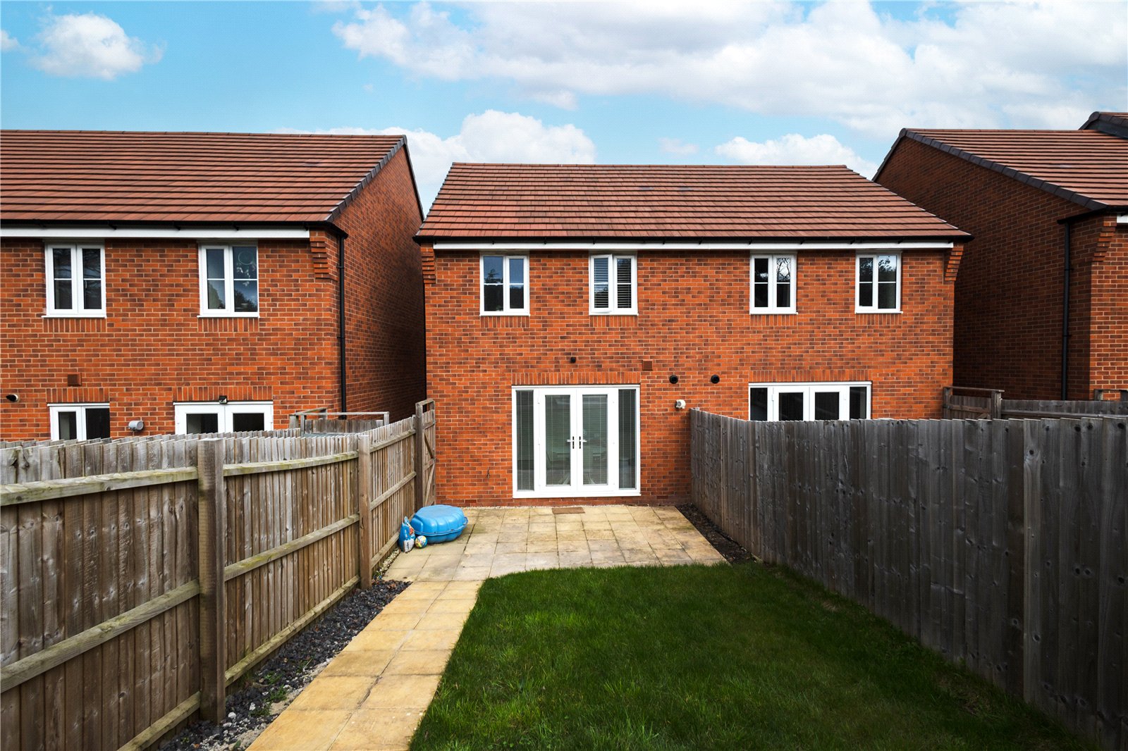 Maxfield Crescent, Newdale, Telford, TF3 - DB Roberts