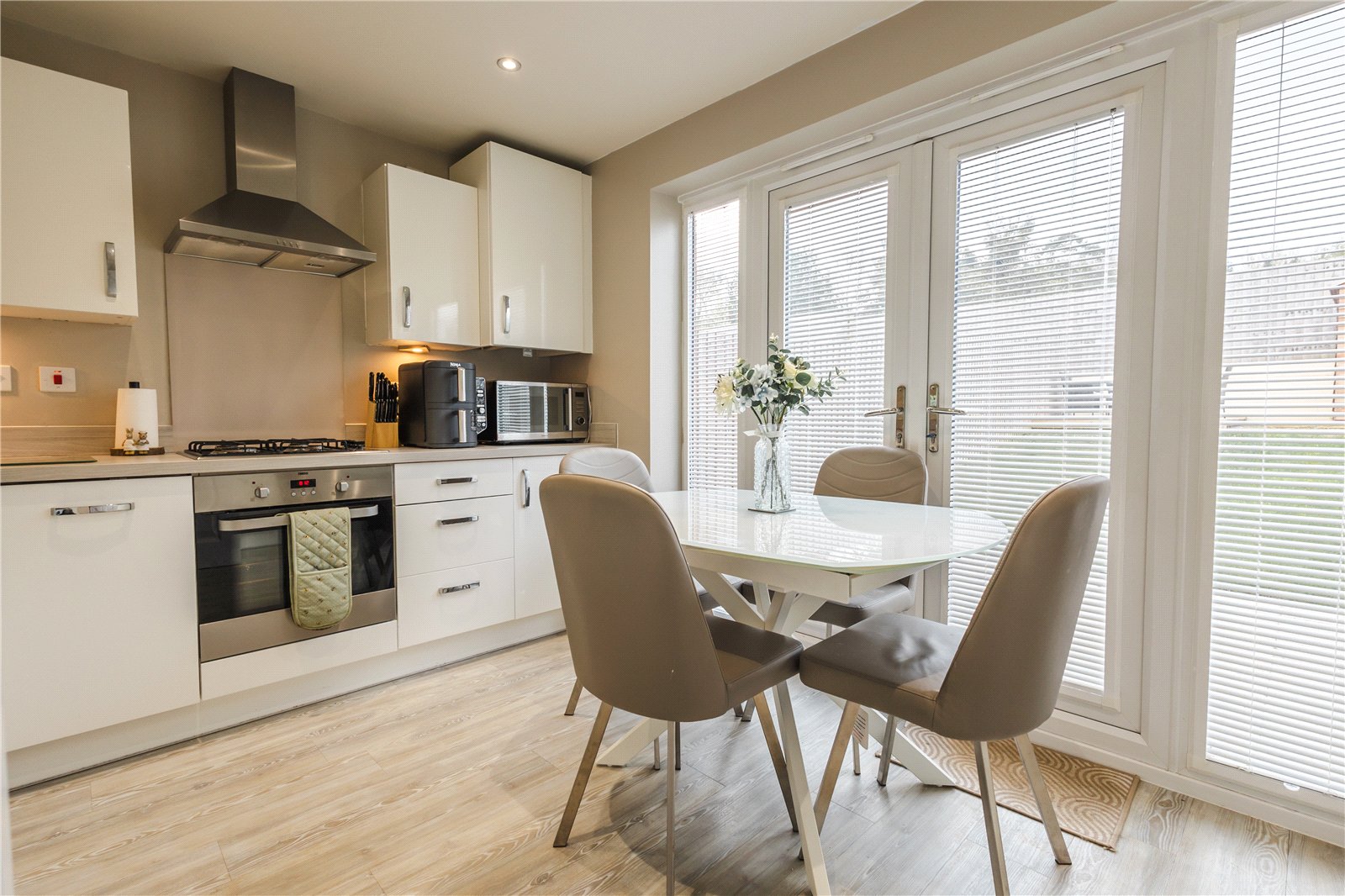 Maxfield Crescent, Newdale, Telford, TF3 - DB Roberts