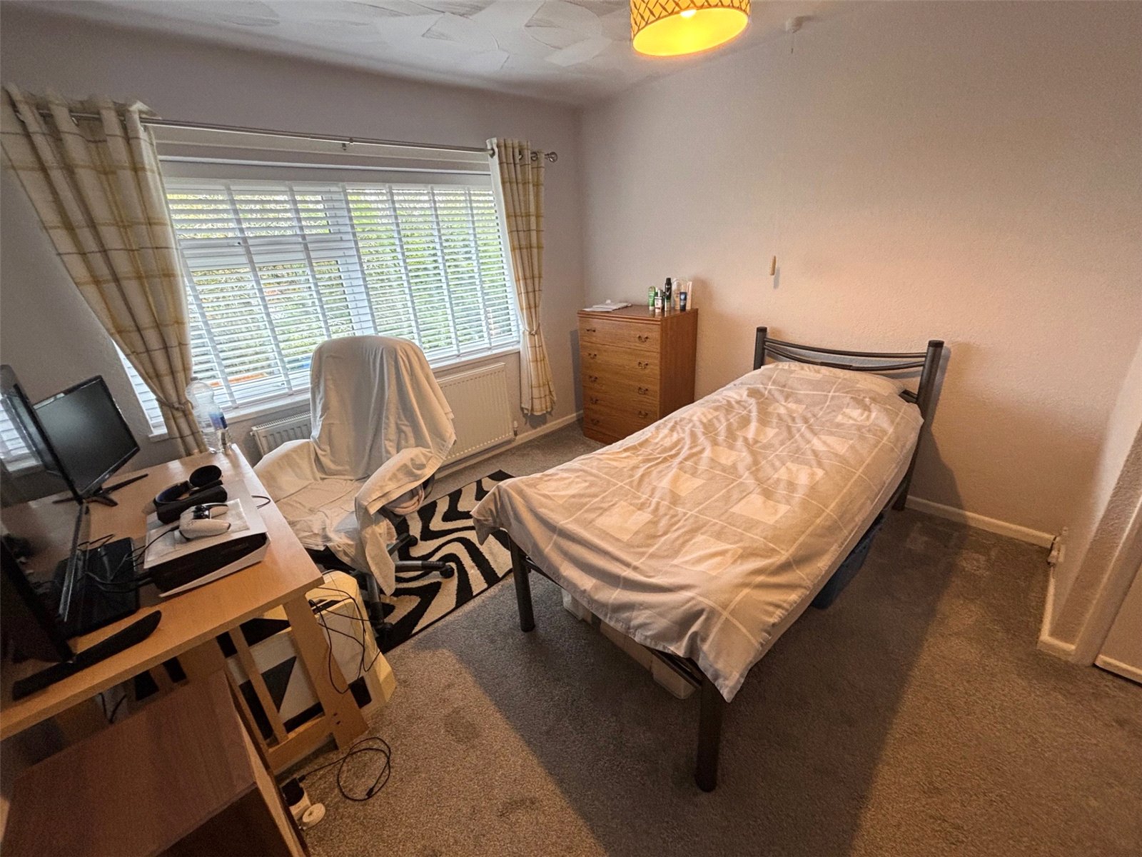Hayward Avenue, St. Georges, Telford, TF2 - DB Roberts
