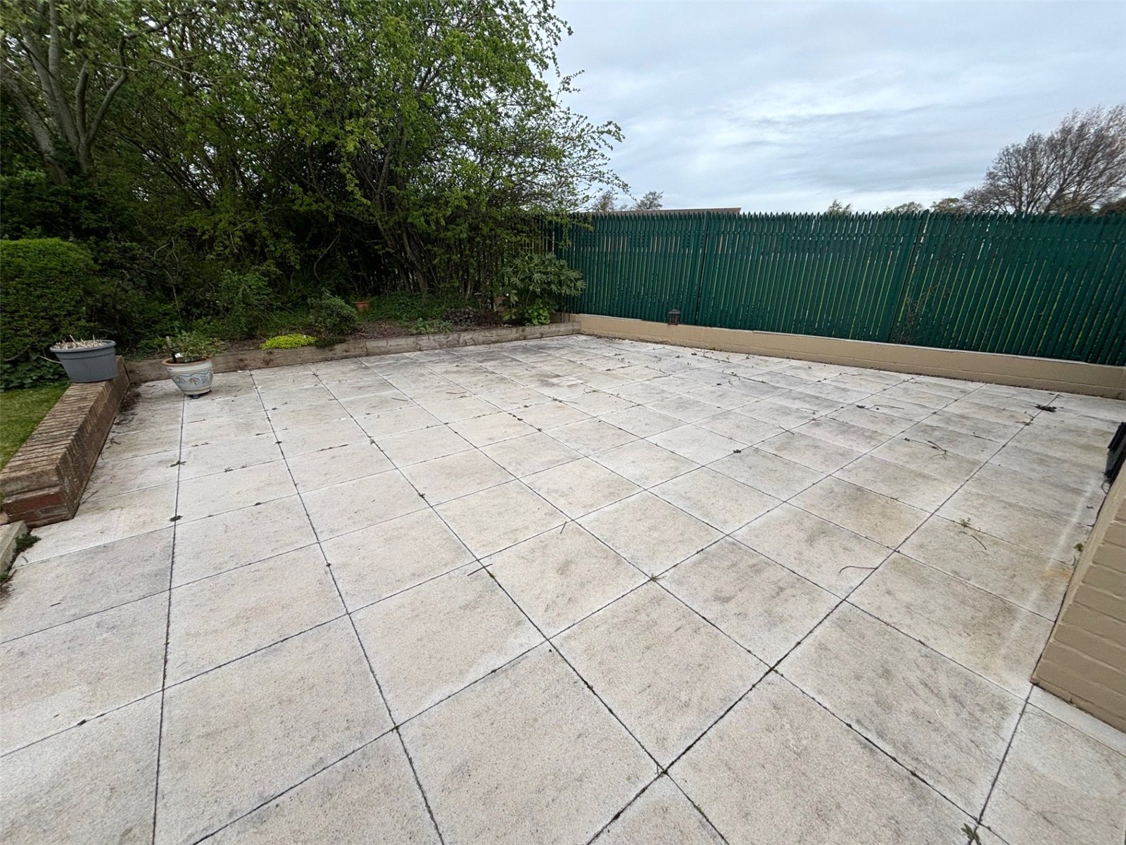 Hayward Avenue, St. Georges, Telford, TF2 - DB Roberts