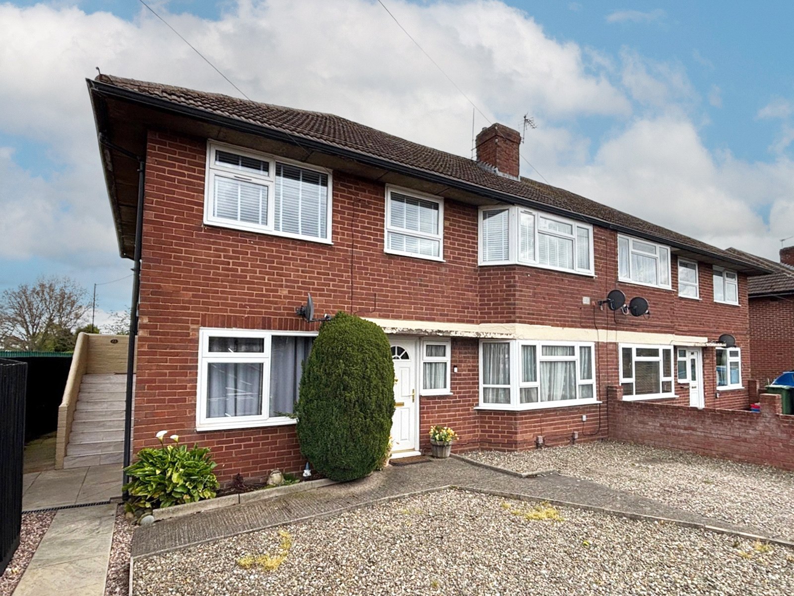 Hayward Avenue, St. Georges, Telford, TF2 - DB Roberts