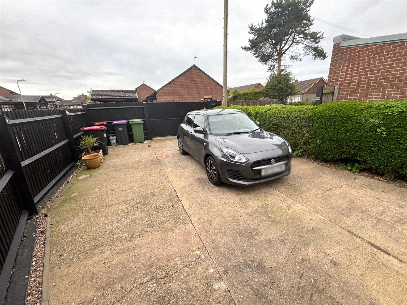 Hayward Avenue, St. Georges, Telford, TF2 - DB Roberts