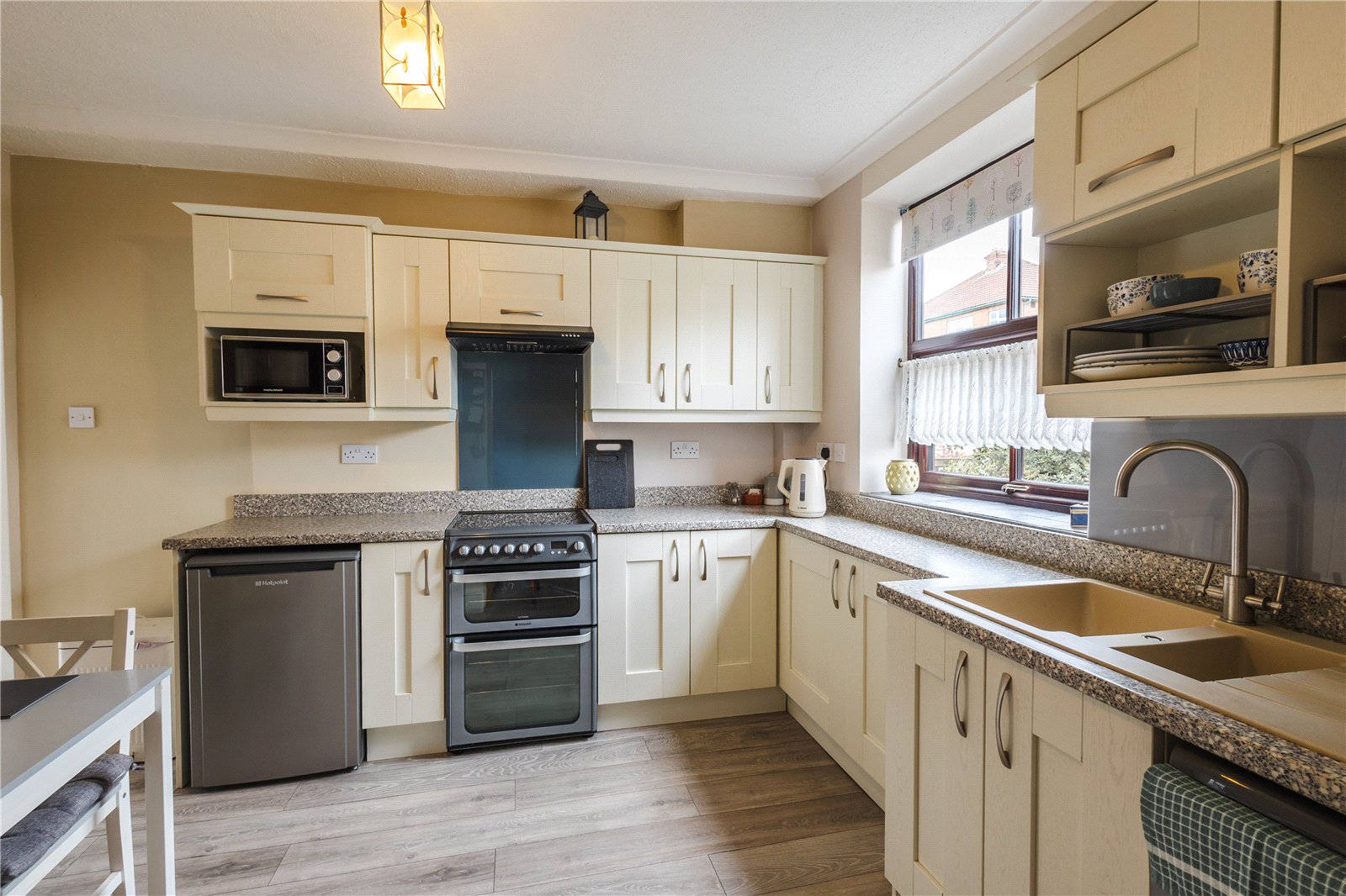 Ashley Road, St. Georges, Telford, TF2 - DB Roberts