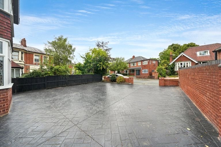 Riley Crescent, Wolverhampton, West Midlands, WV3 - DB Roberts