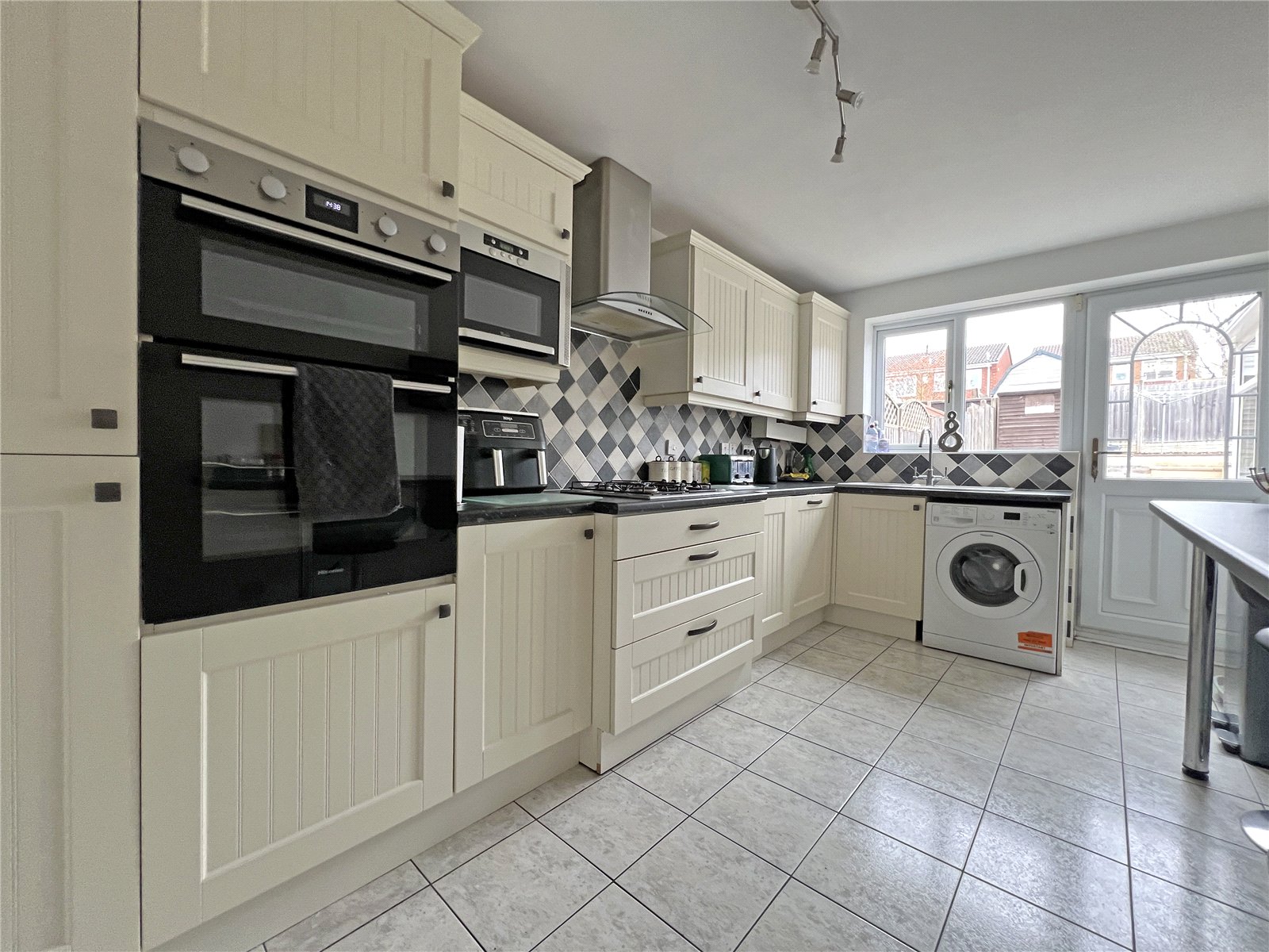 Majestic Way, Aqueduct, Telford, TF4 - DB Roberts