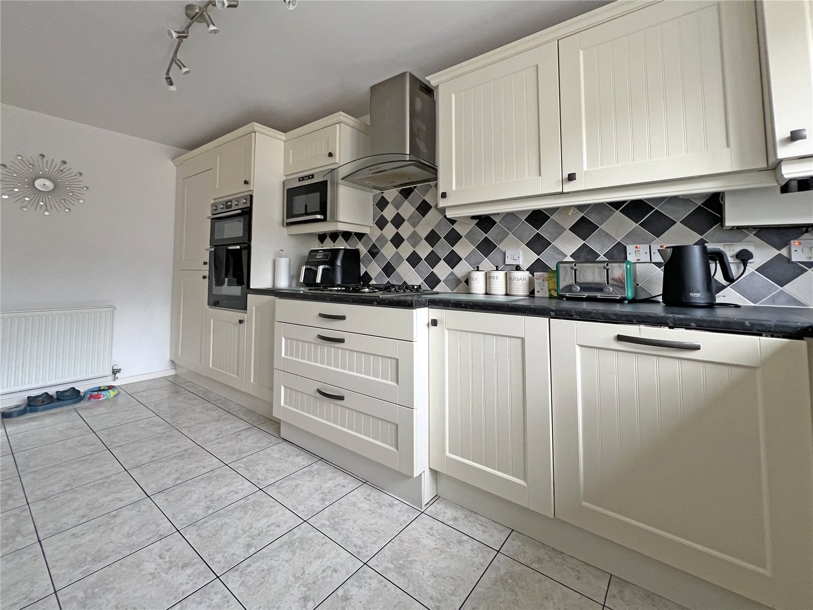 Majestic Way, Aqueduct, Telford, TF4 - DB Roberts