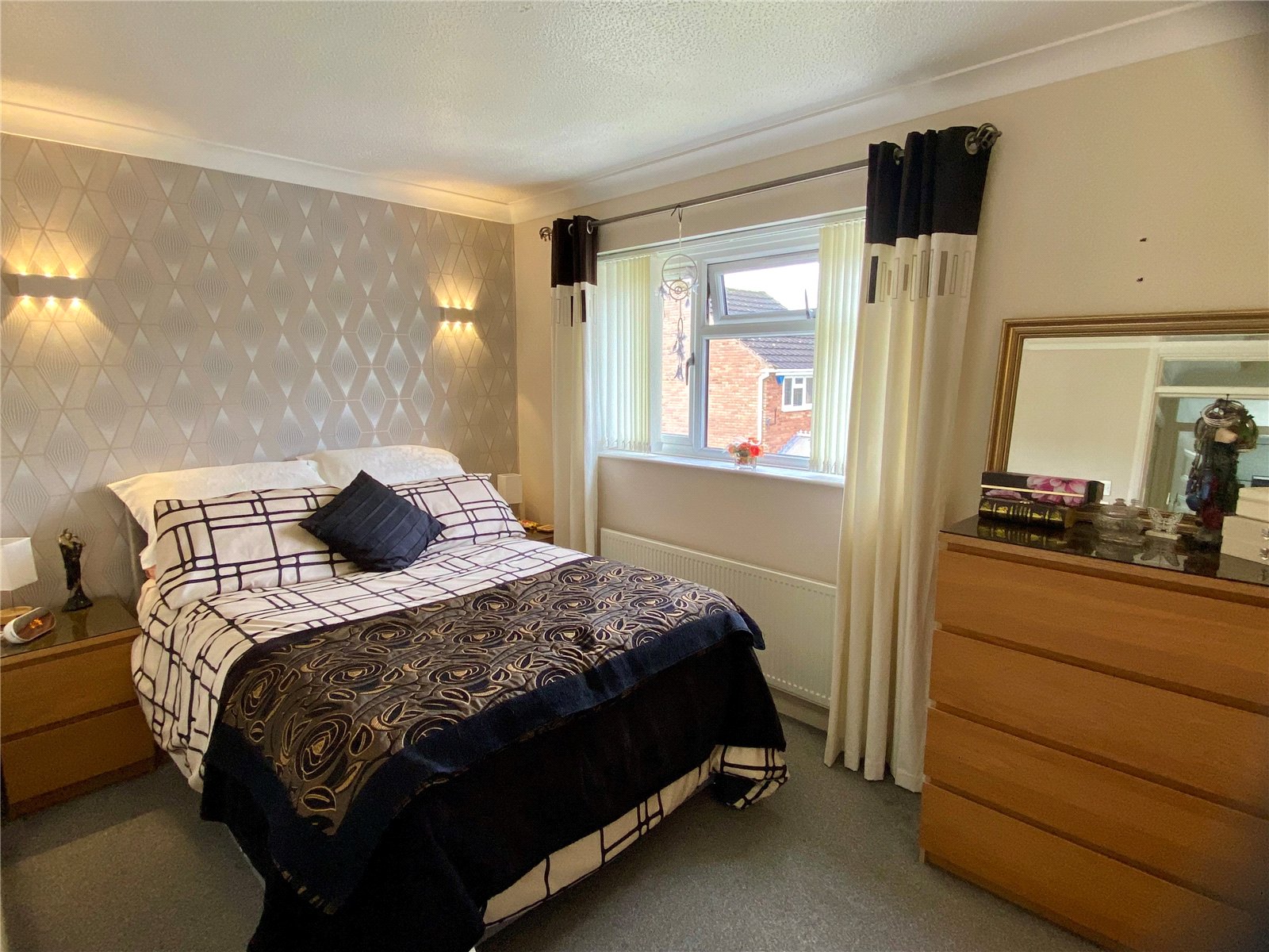 Nickless Way, Dawley, Telford, TF4 - DB Roberts
