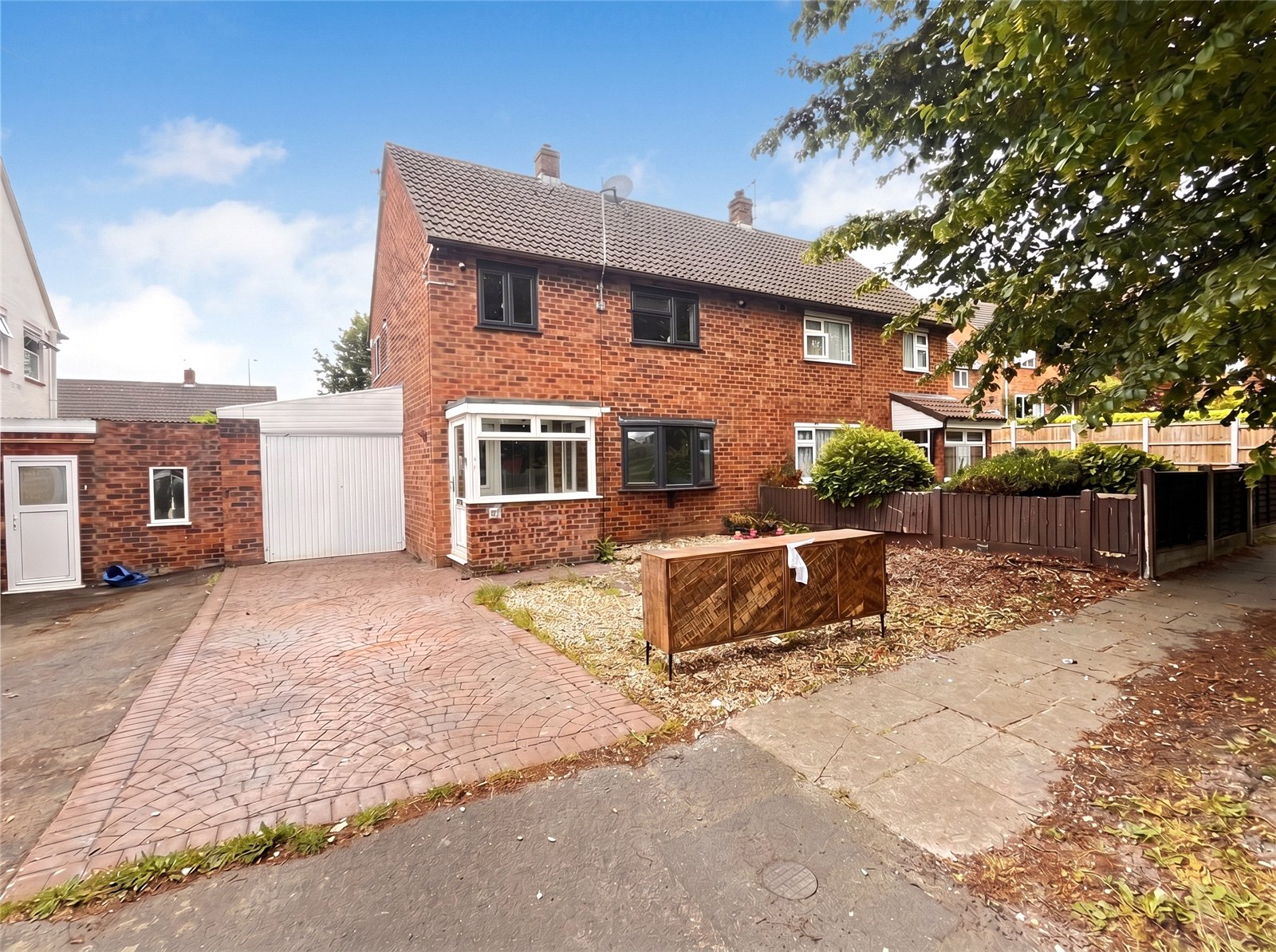 Chatford Drive, Meole Brace, Shrewsbury, SY3 - DB Roberts
