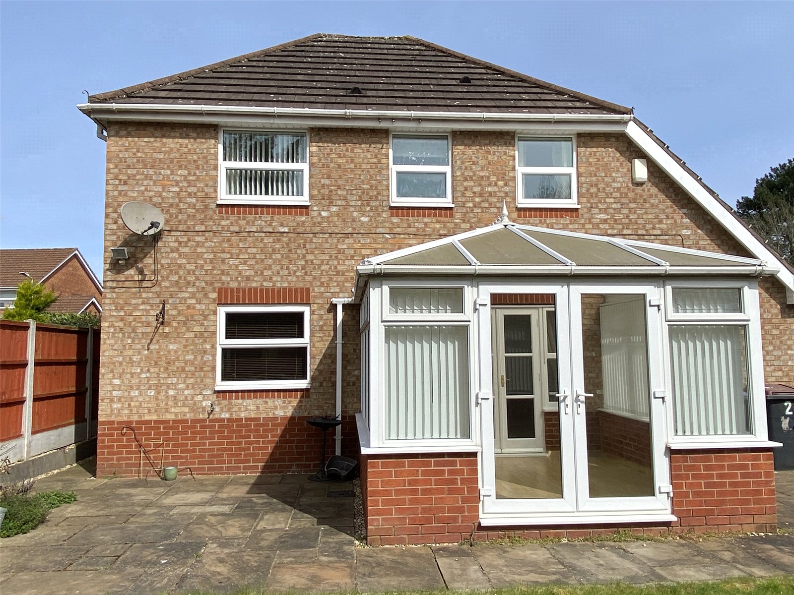 Lilyvale Close, Priorslee, Telford, TF2 - DB Roberts