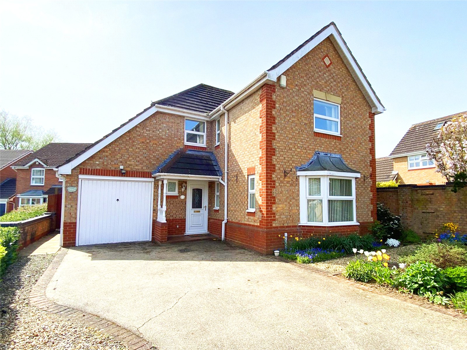 Lilyvale Close, Priorslee, Telford, TF2 - DB Roberts