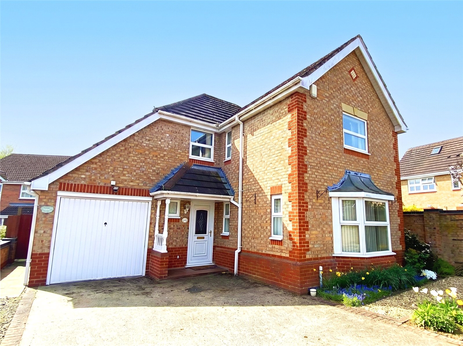 Lilyvale Close, Priorslee, Telford, TF2 - DB Roberts