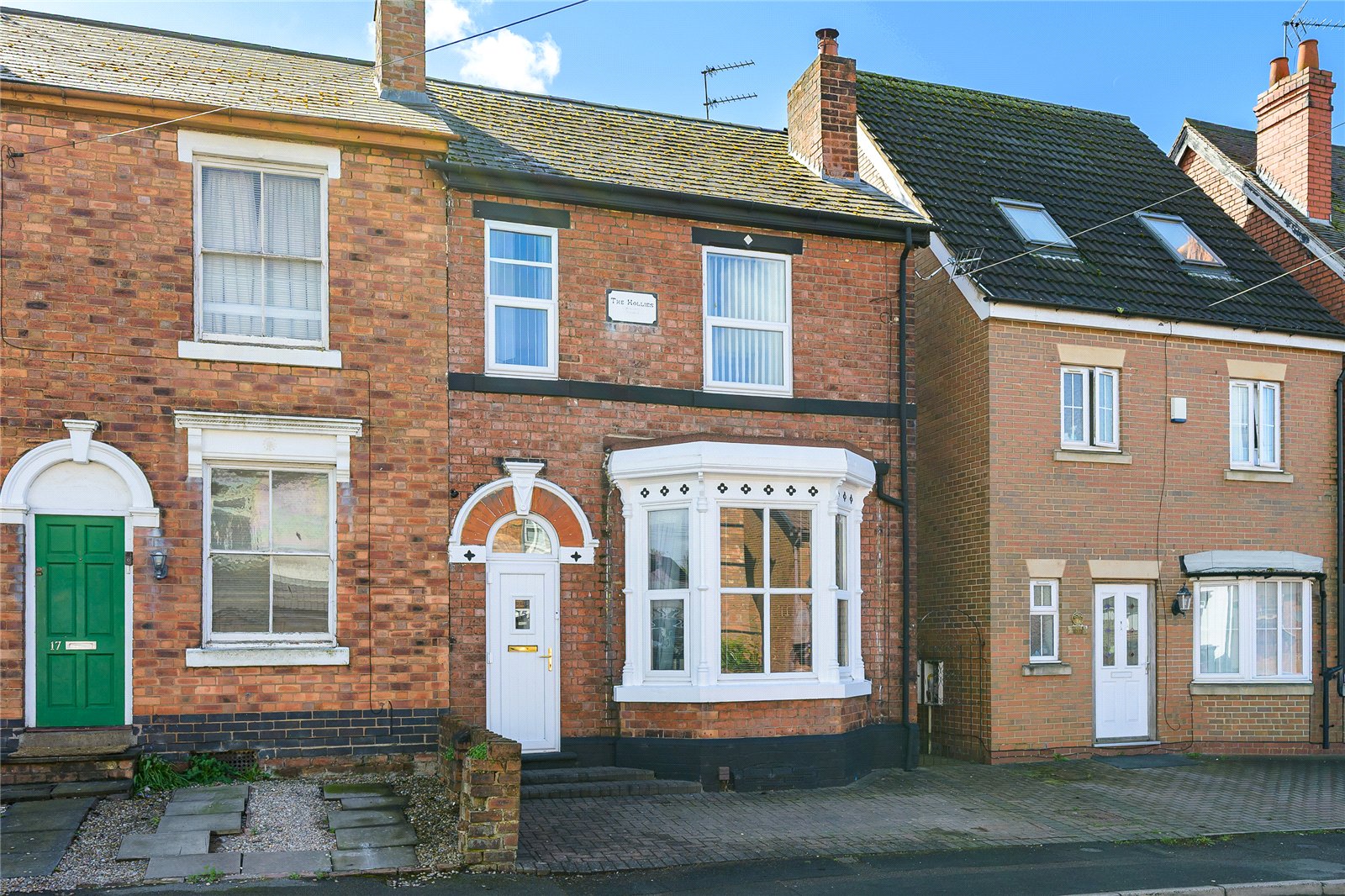 Milton Road, Fallings Park, Wolverhampton, WV10 - DB Roberts