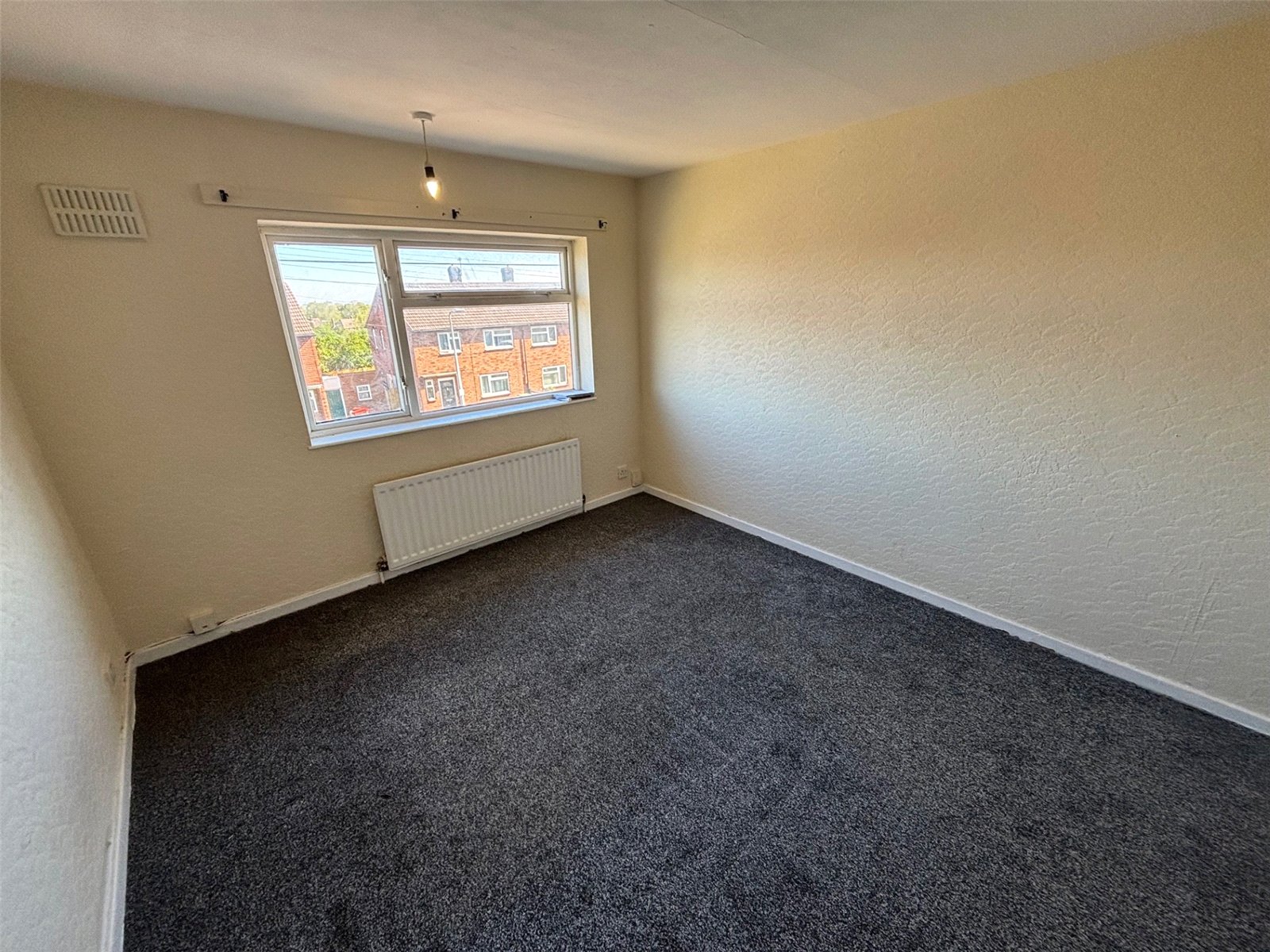 Hayes Road, Arleston, Telford, TF1 - DB Roberts