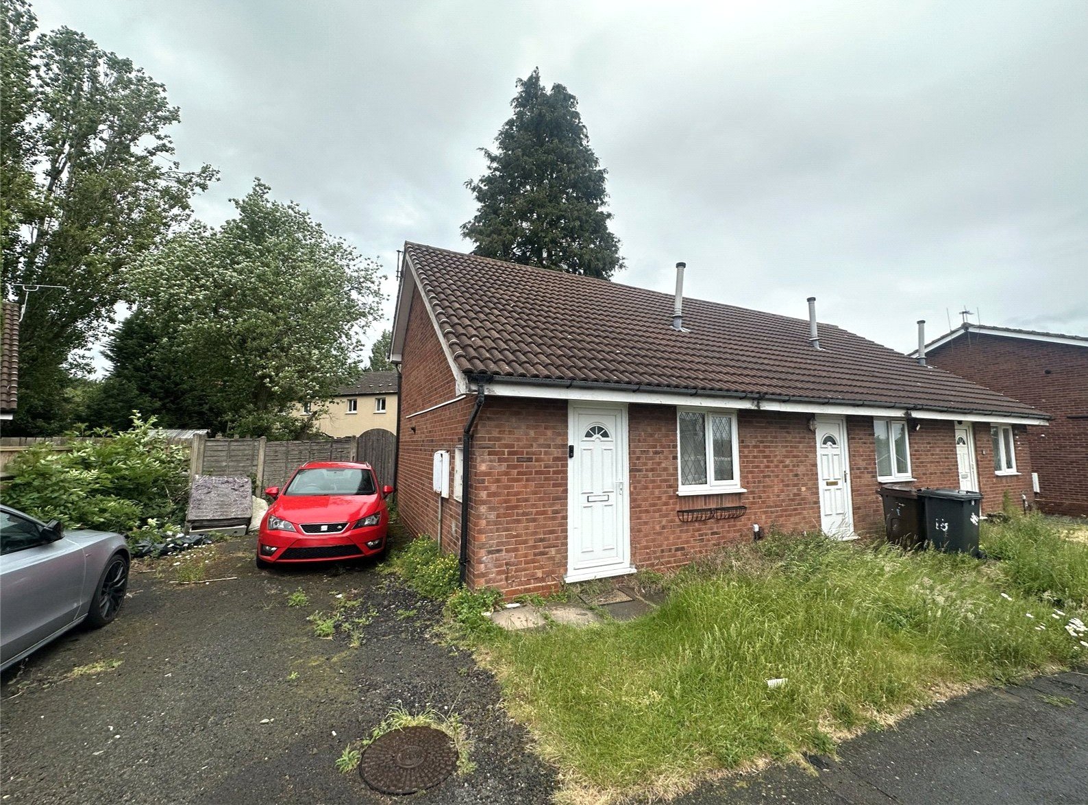 Snowdon Way, Dunstall Hill, Wolverhampton, WV10 - DB Roberts