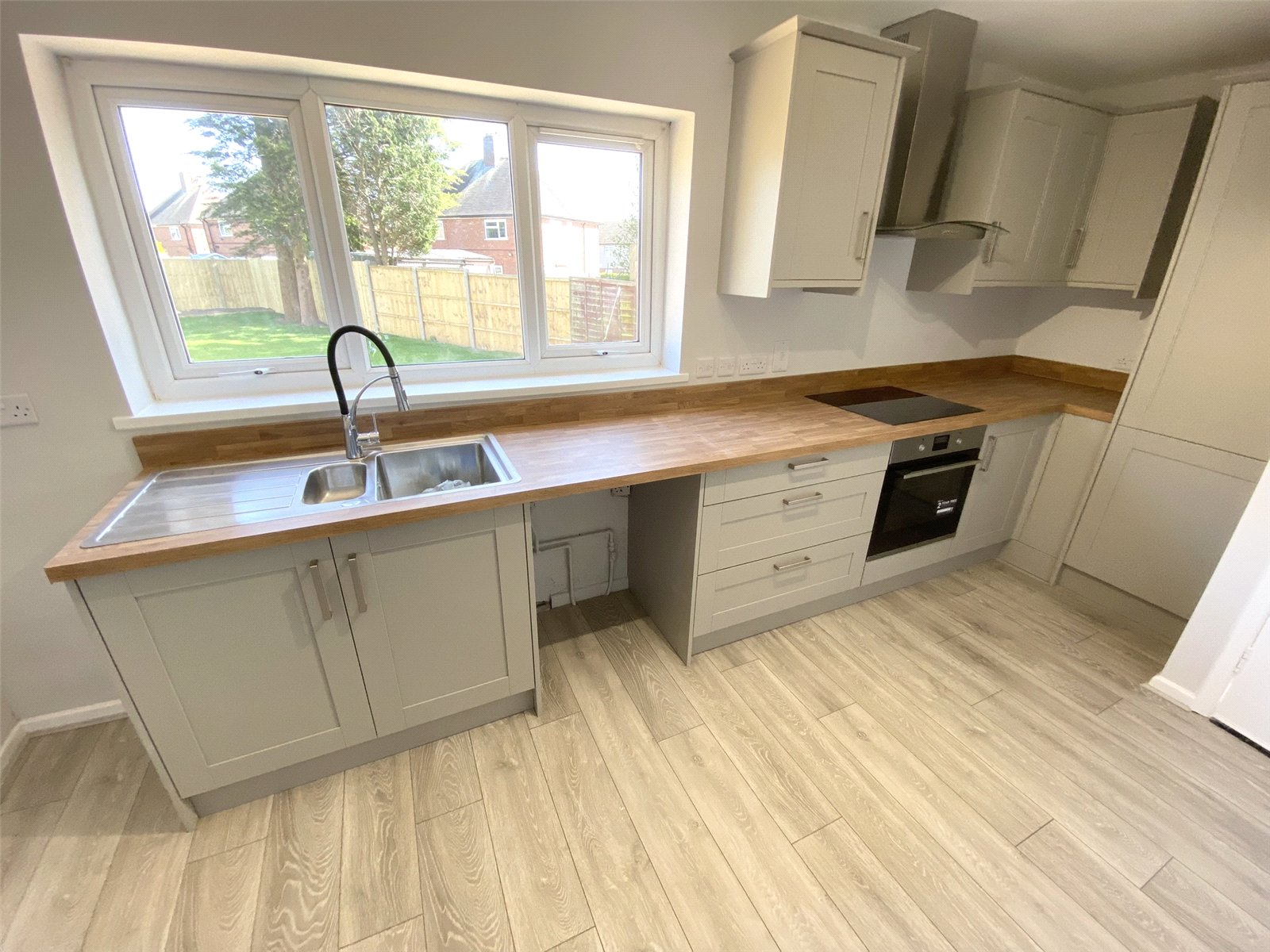 Ardern Avenue, Dawley, Telford, TF4 - DB Roberts