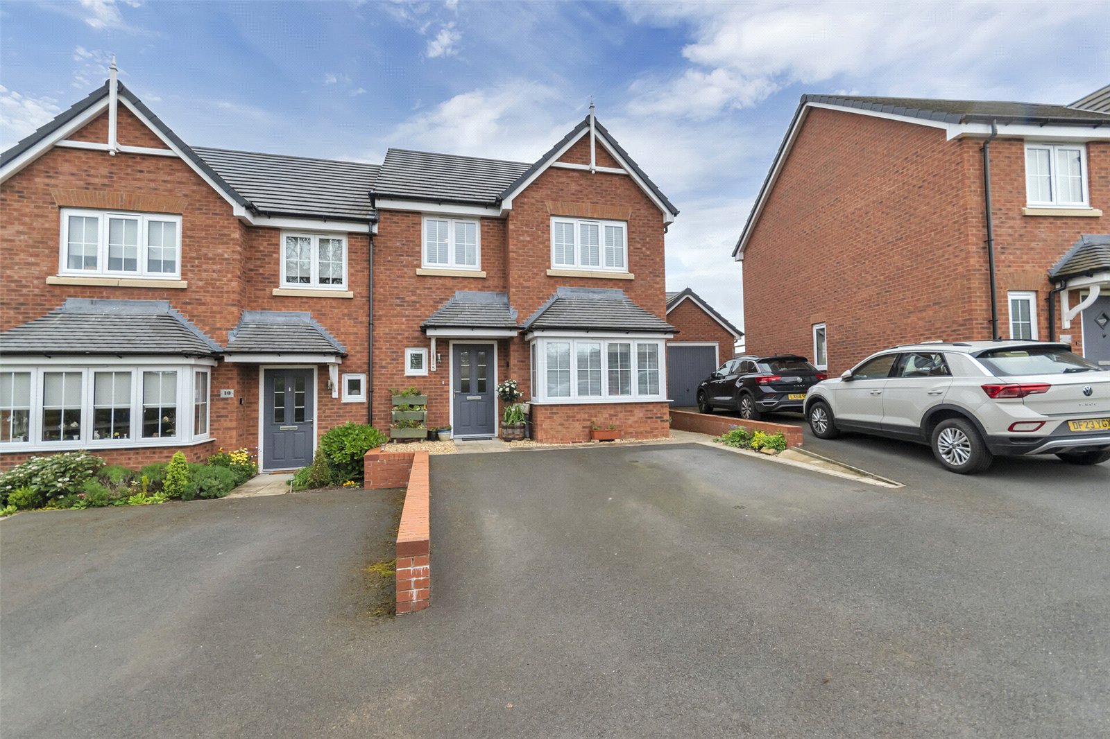 Victory Gardens, Off Oteley Road, Shrewsbury, SY2 - DB Roberts