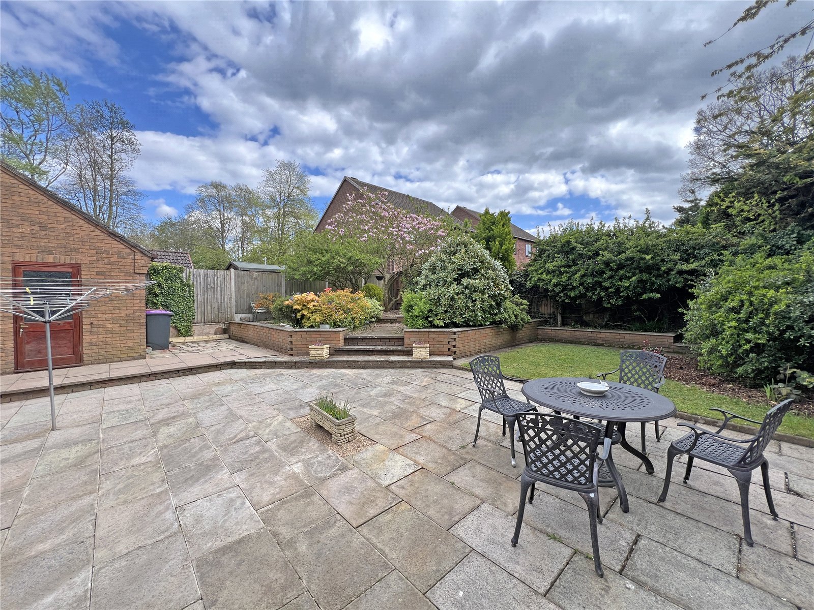 Ludford Drive, Stirchley, Telford, TF3 - DB Roberts