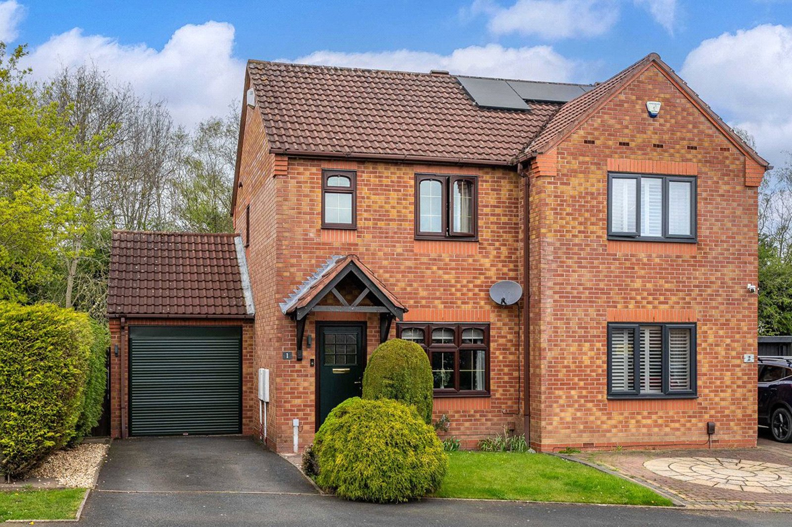 Columbine Way, Donnington, Telford, TF2 - DB Roberts