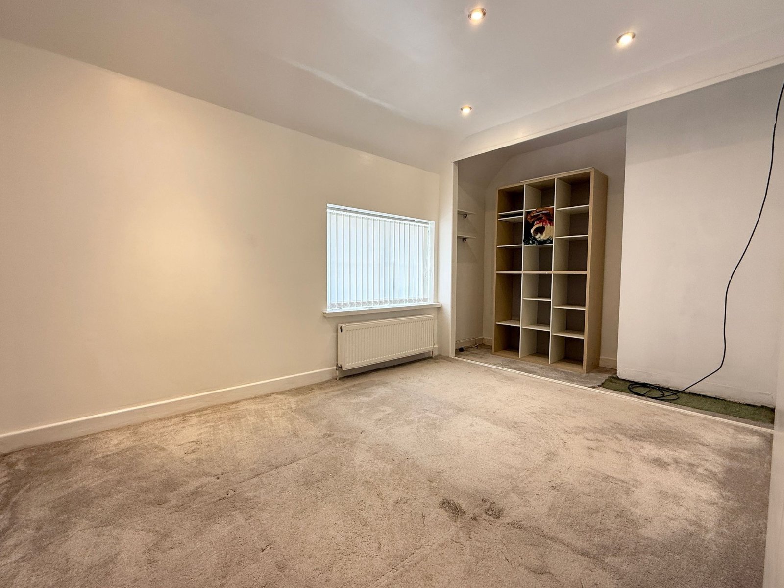 Deansfield Road, Wolverhampton, West Midlands, WV1 - DB Roberts