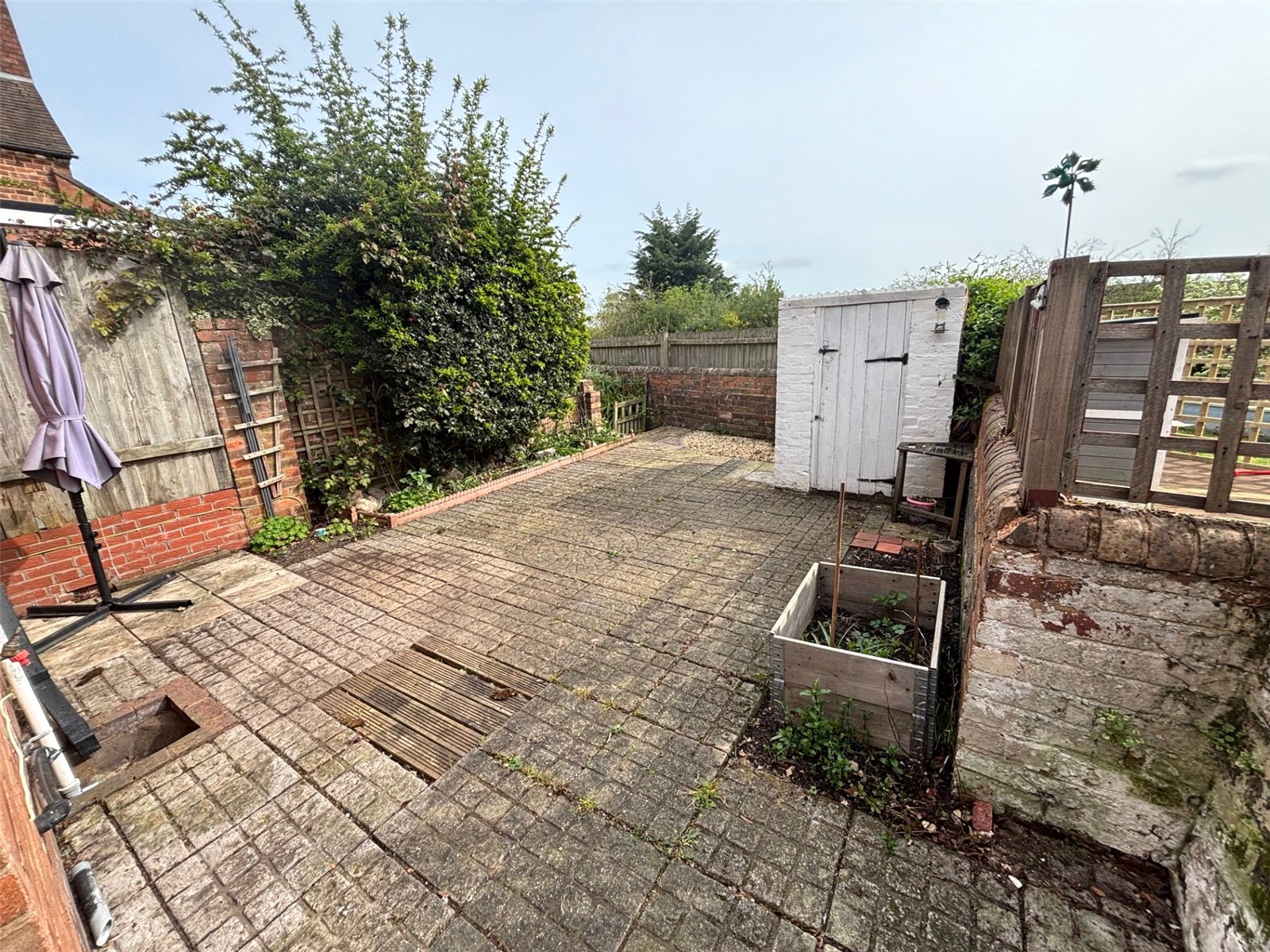Russell Road, Madeley, Telford, TF7 - DB Roberts