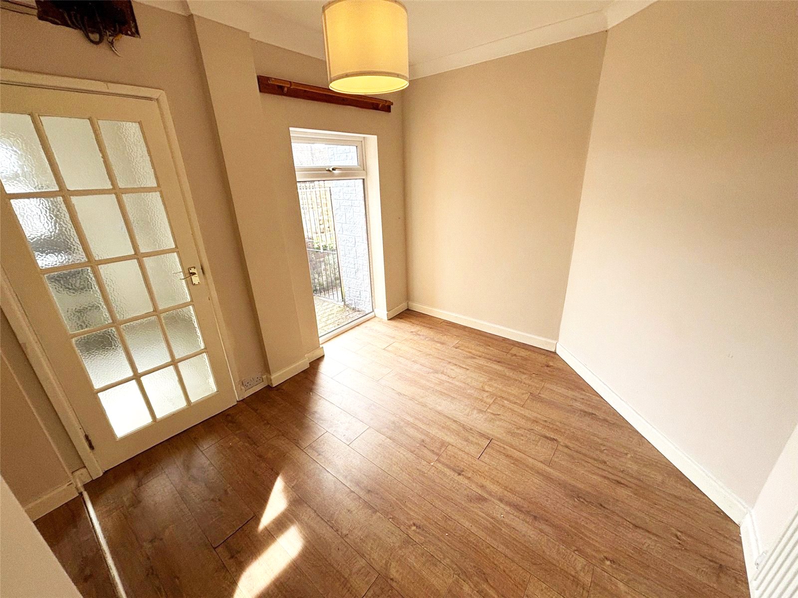 Russell Road, Madeley, Telford, TF7 - DB Roberts