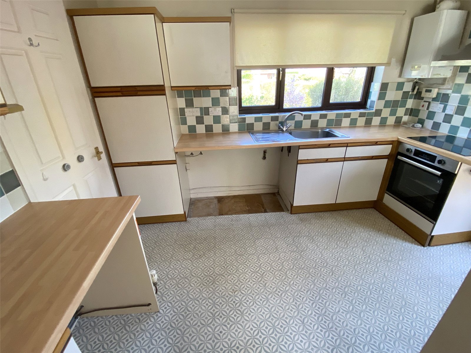 Ainsdale Drive, Priorslee, Telford, TF2 - DB Roberts