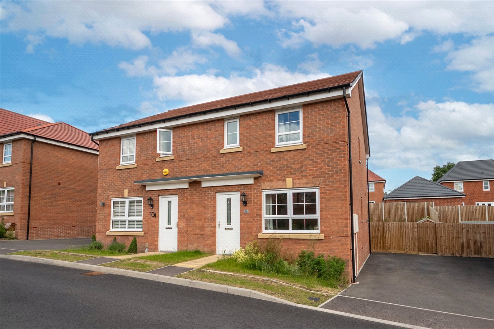 Griffins Wood Close, Lightmoor Village, Telford, TF4 - DB Roberts