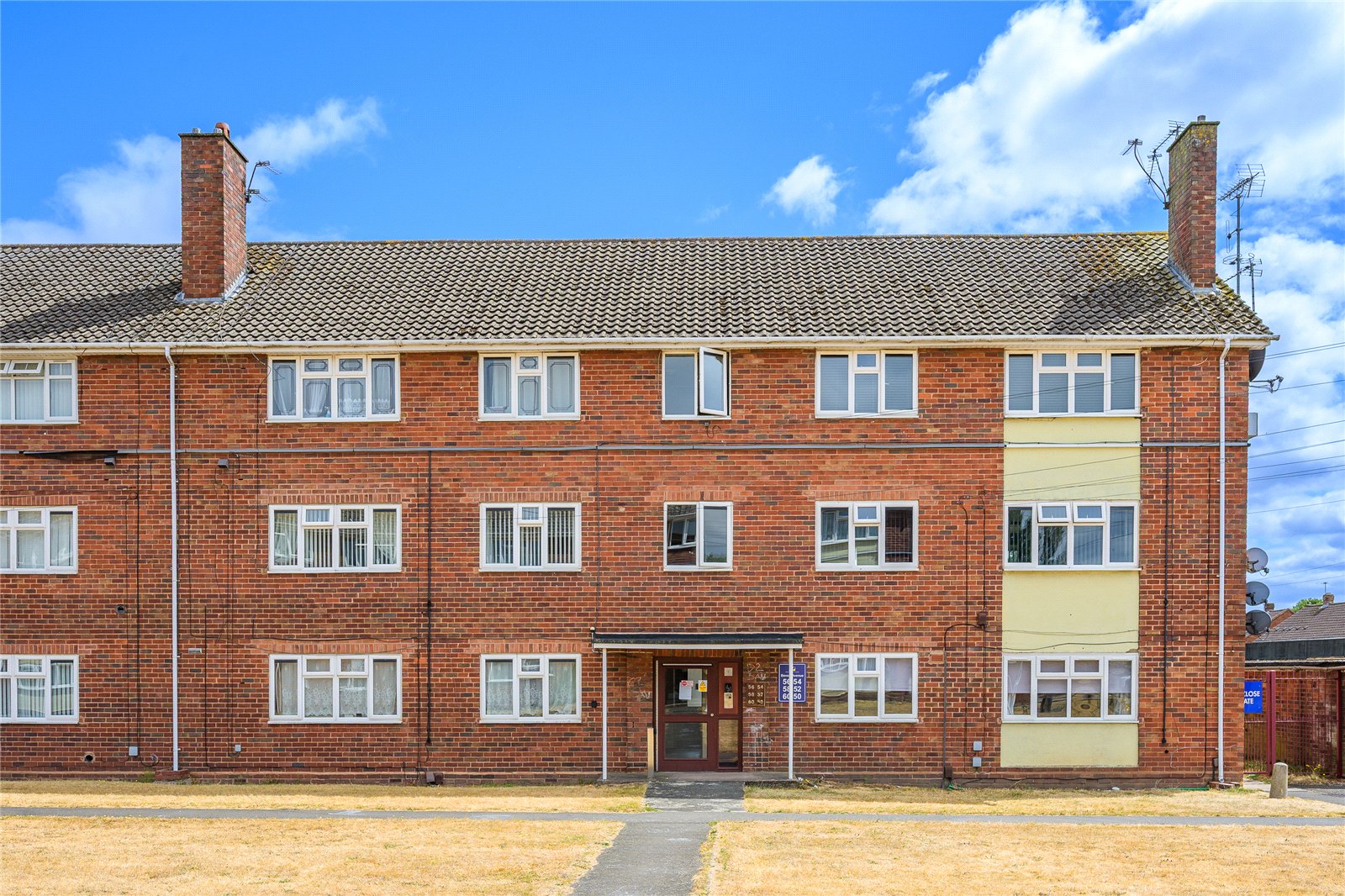 Bevan Avenue, Lanesfield, Wolverhampton, WV4 - DB Roberts