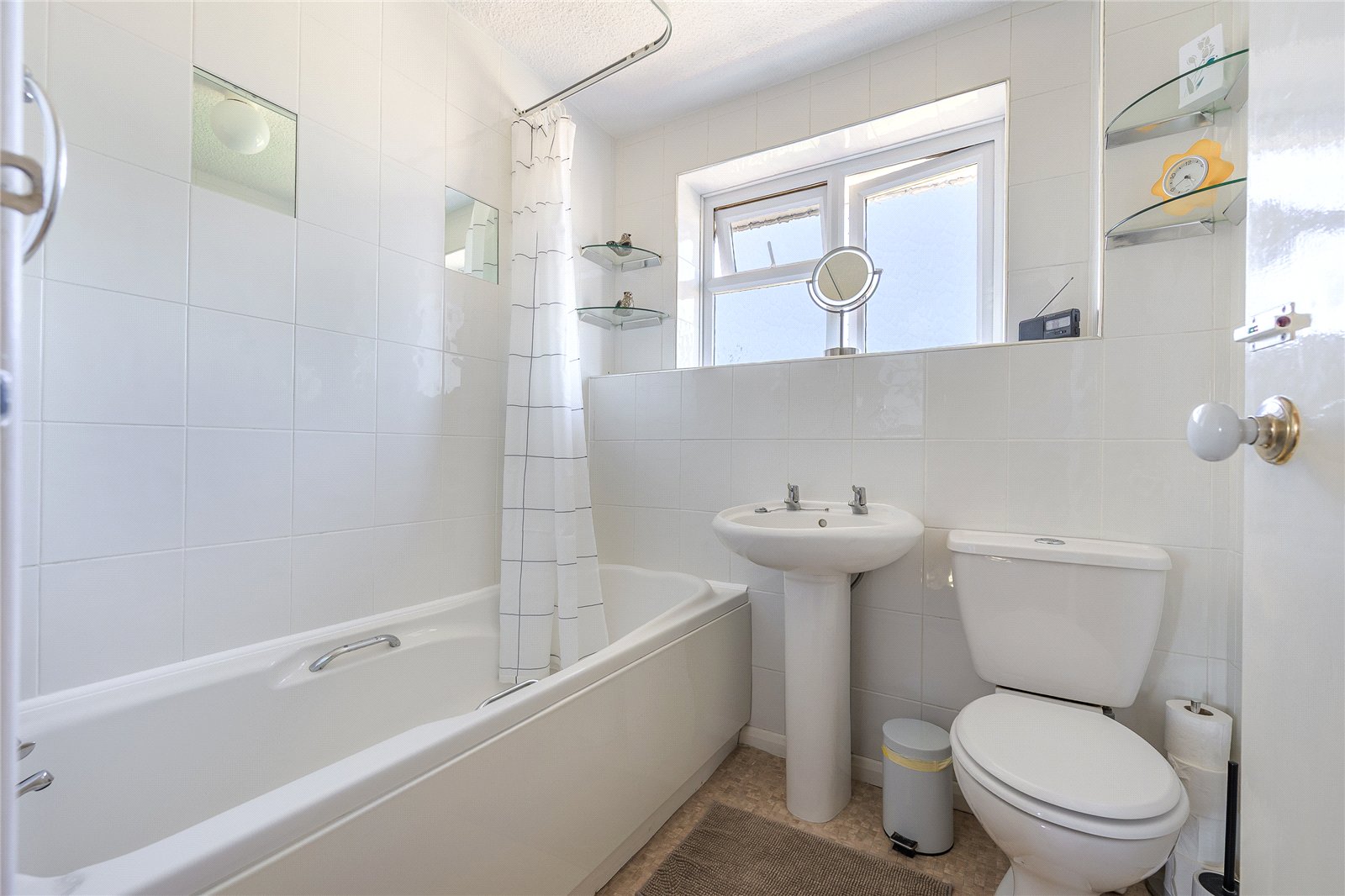 Clewley Drive, Pendeford, Wolverhampton, WV9 - DB Roberts