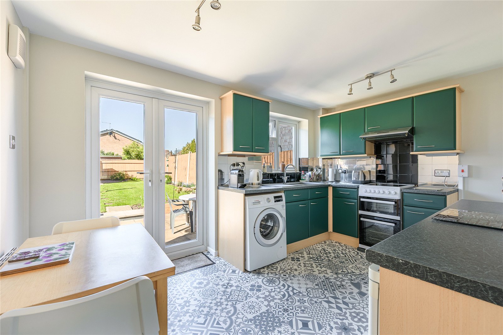 Clewley Drive, Pendeford, Wolverhampton, WV9 - DB Roberts