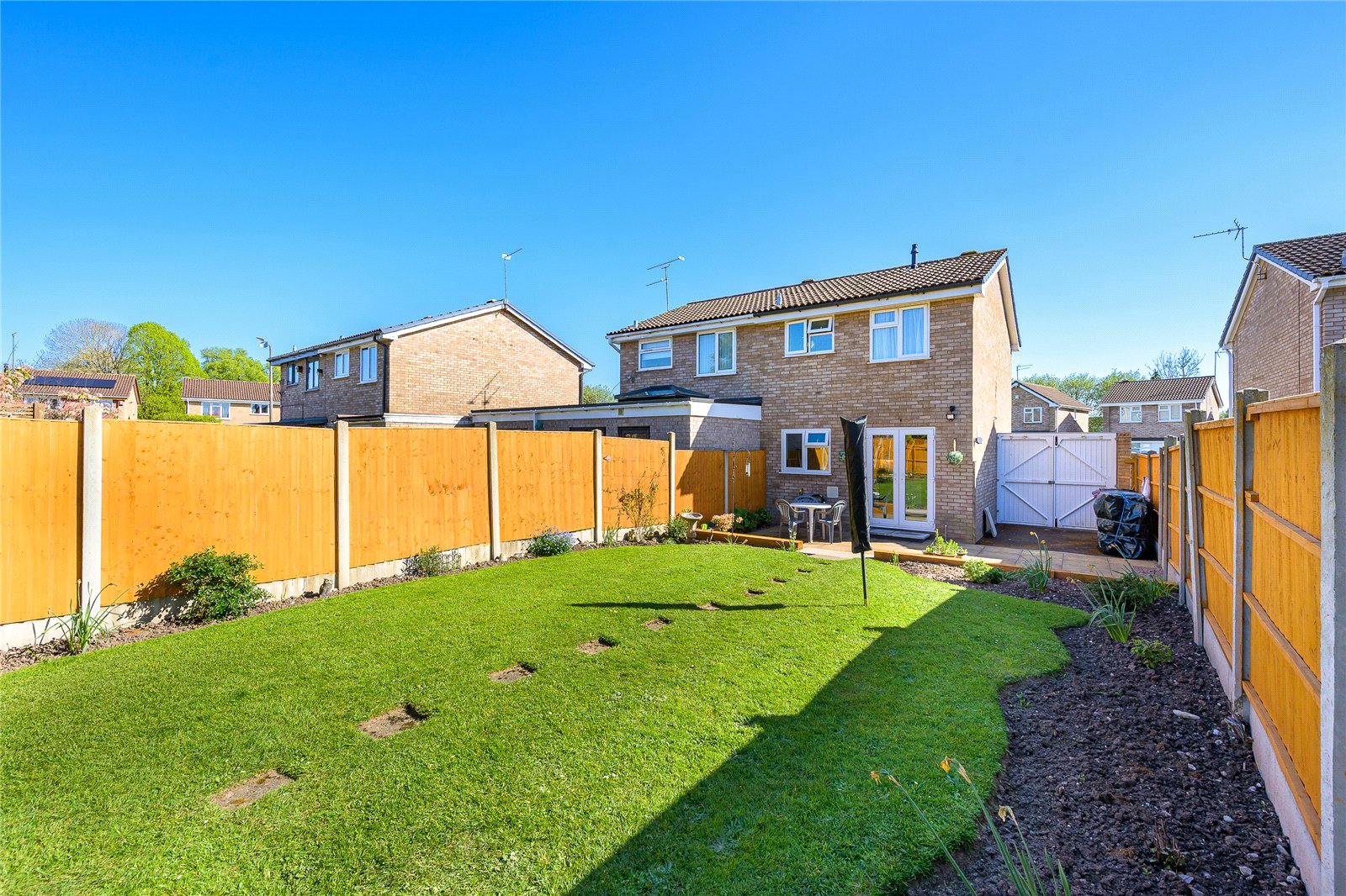 Clewley Drive, Pendeford, Wolverhampton, WV9 - DB Roberts