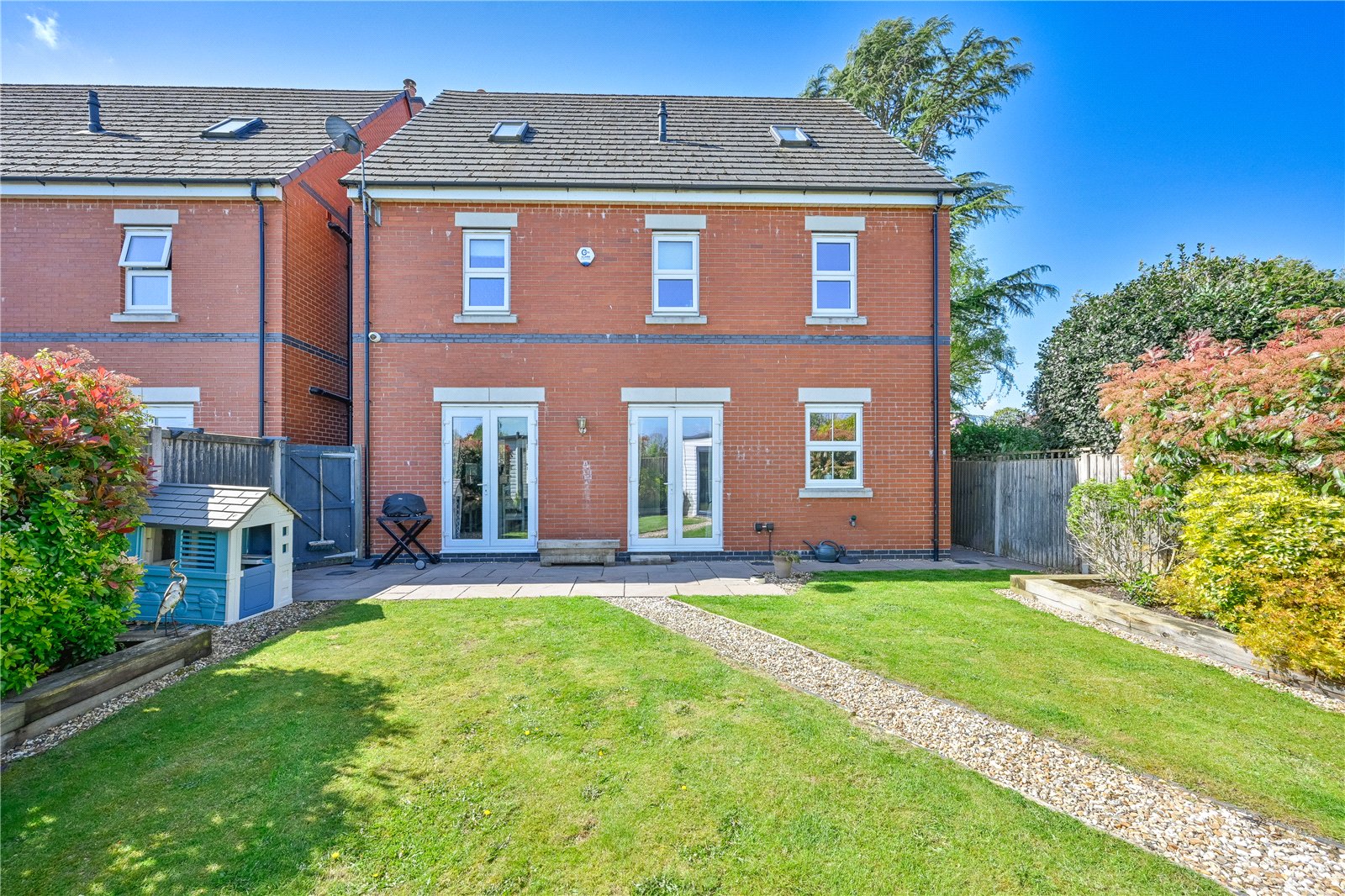 Brooklands Grove, Stafford, Staffordshire, ST16 - DB Roberts