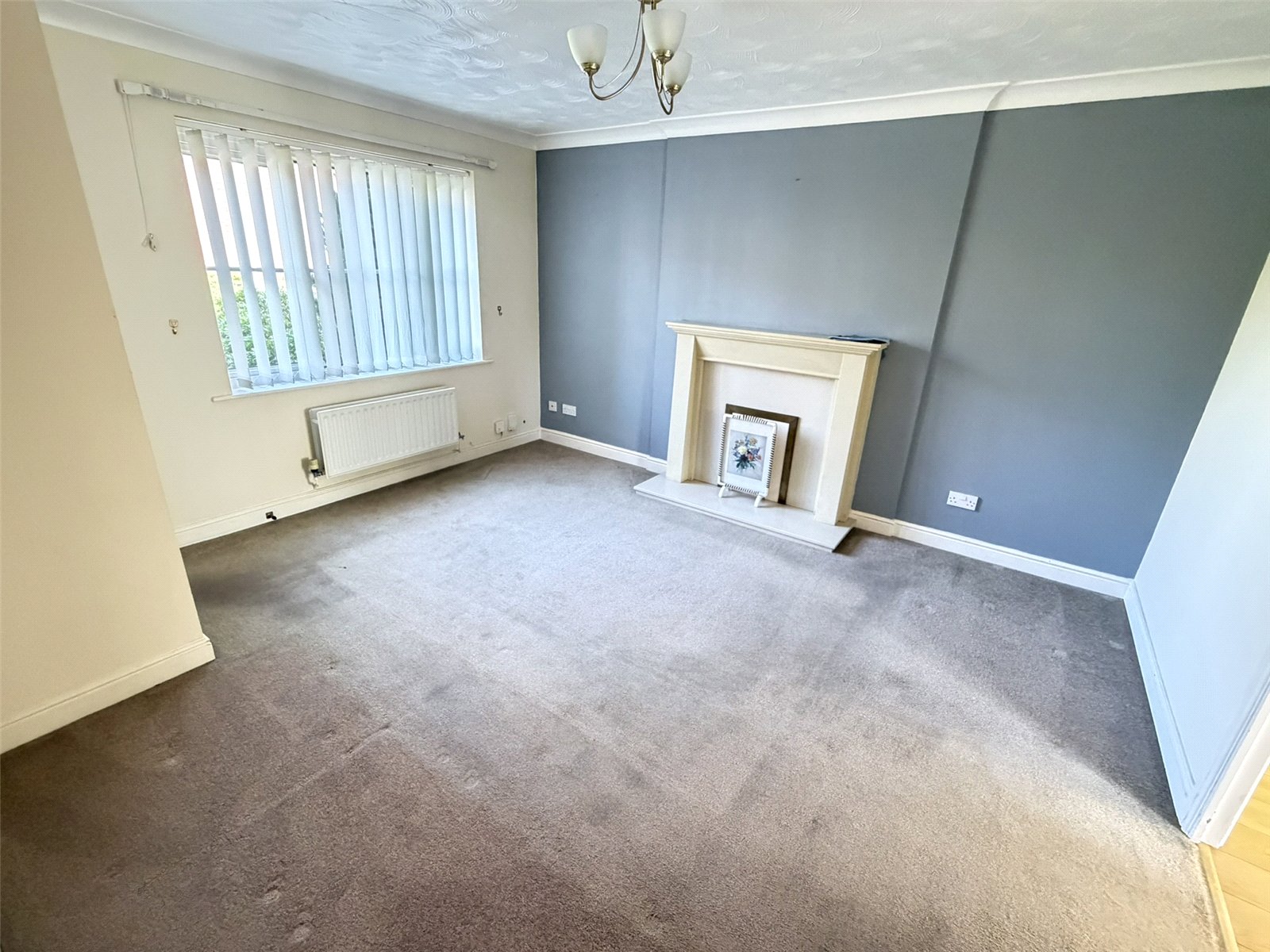 St. Lawrence Close, Wellington, Telford, TF1 - DB Roberts