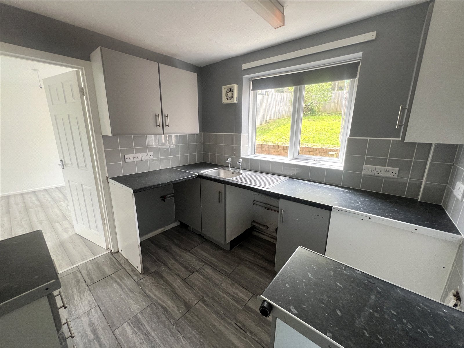 Wellswood Avenue, Ketley Bank, Telford, TF2 - DB Roberts