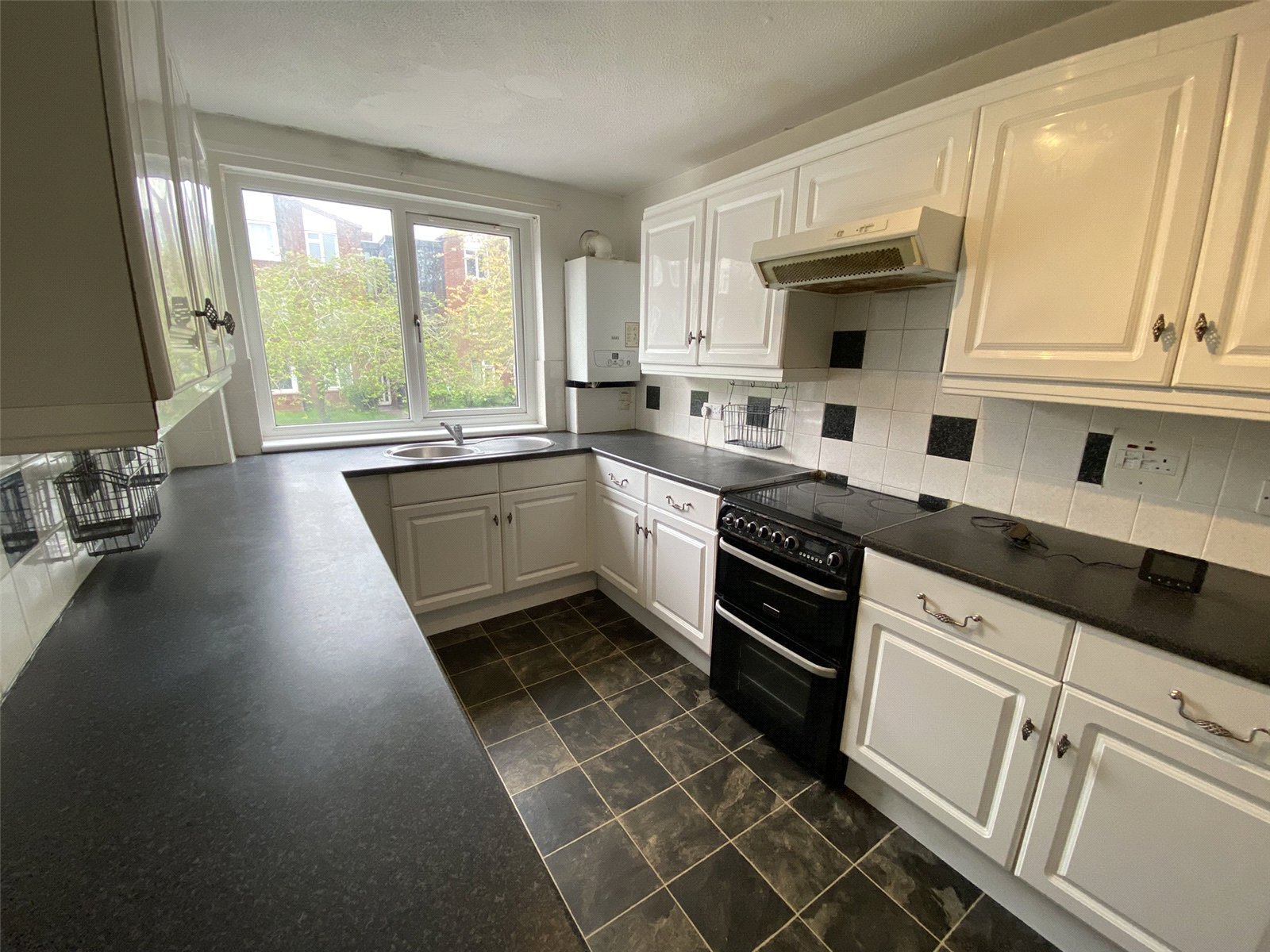 Delbury Court, Hollinswood, Telford, TF3 - DB Roberts