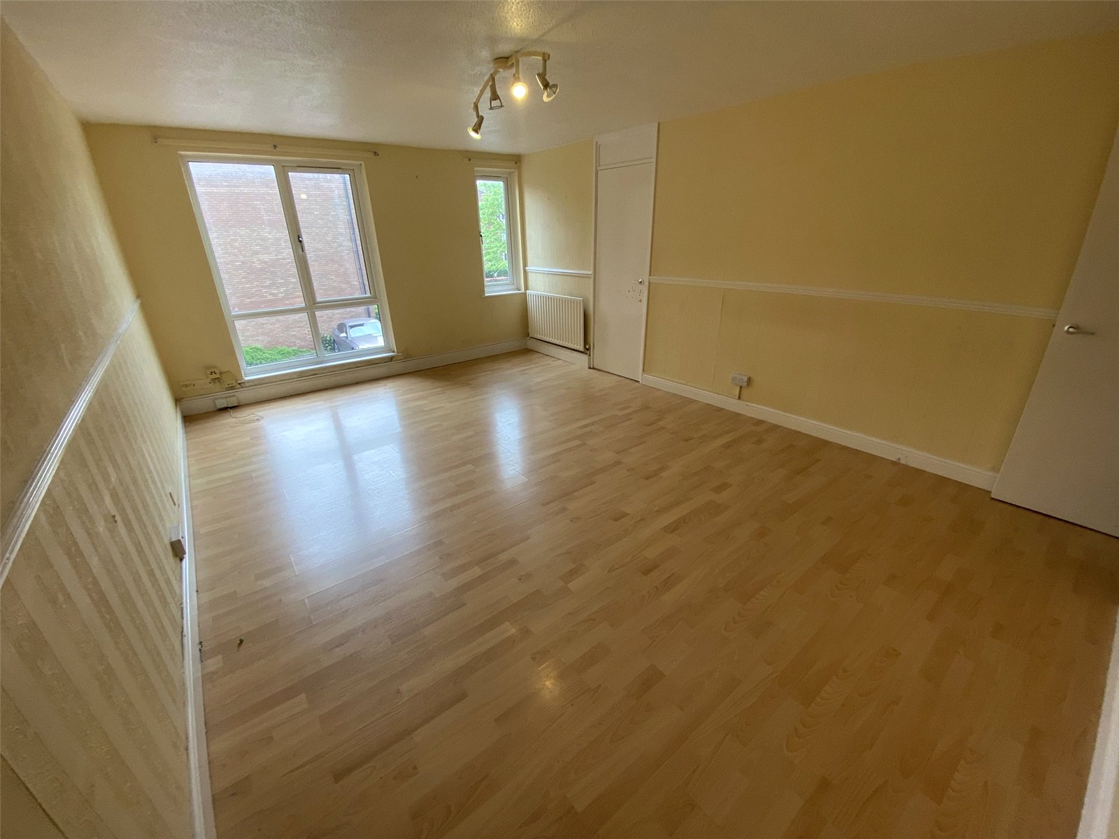 Delbury Court, Hollinswood, Telford, TF3 - DB Roberts