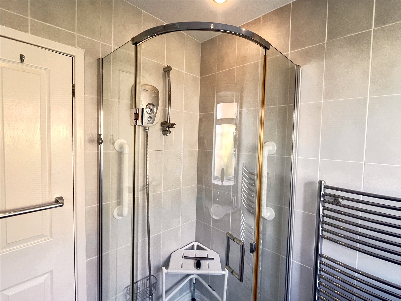 Hollies Drive, Bayston Hill, Shrewsbury, SY3 - DB Roberts