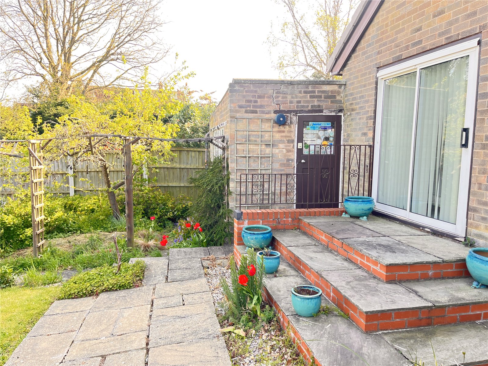 Hollies Drive, Bayston Hill, Shrewsbury, SY3 - DB Roberts
