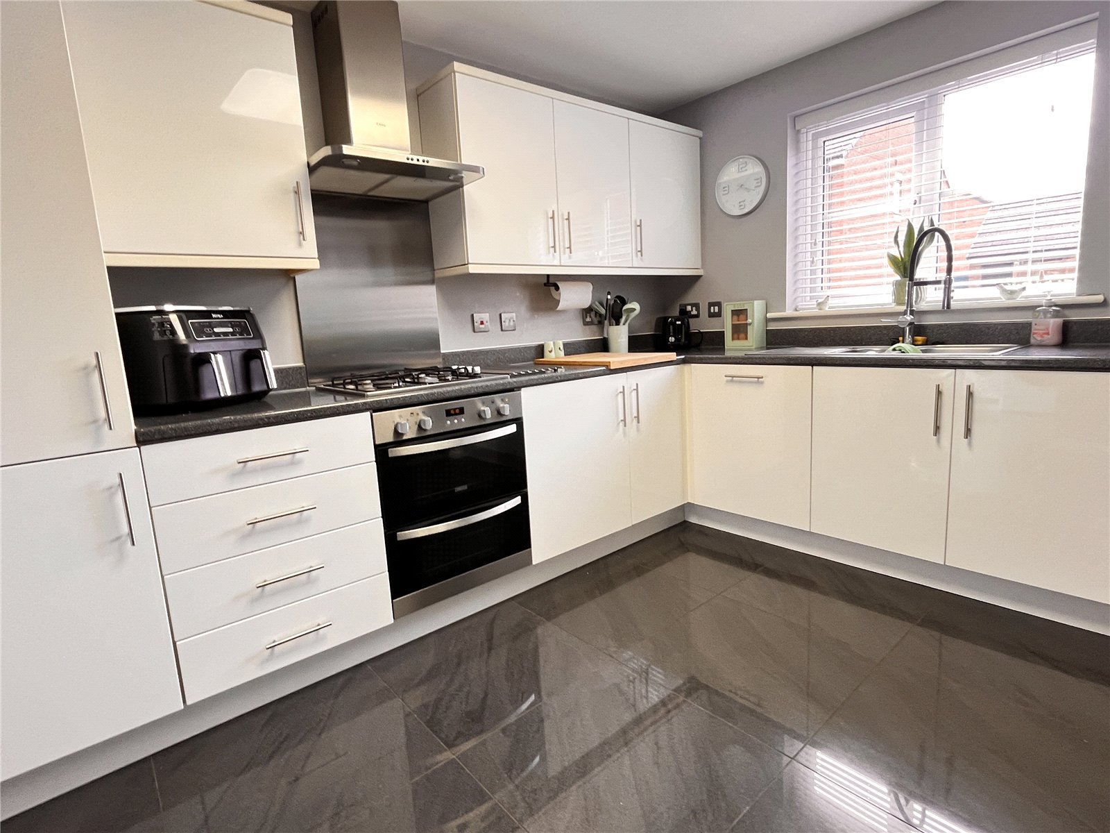 Woodvine Road, Shrewsbury, Shropshire, SY1 - DB Roberts