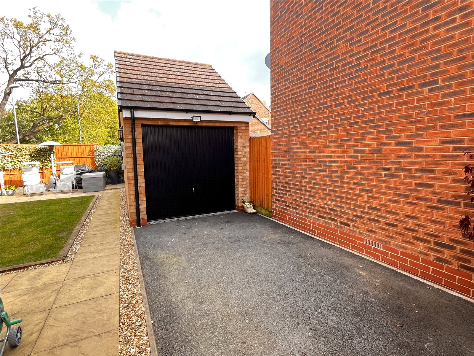 Woodvine Road, Shrewsbury, Shropshire, SY1 - DB Roberts