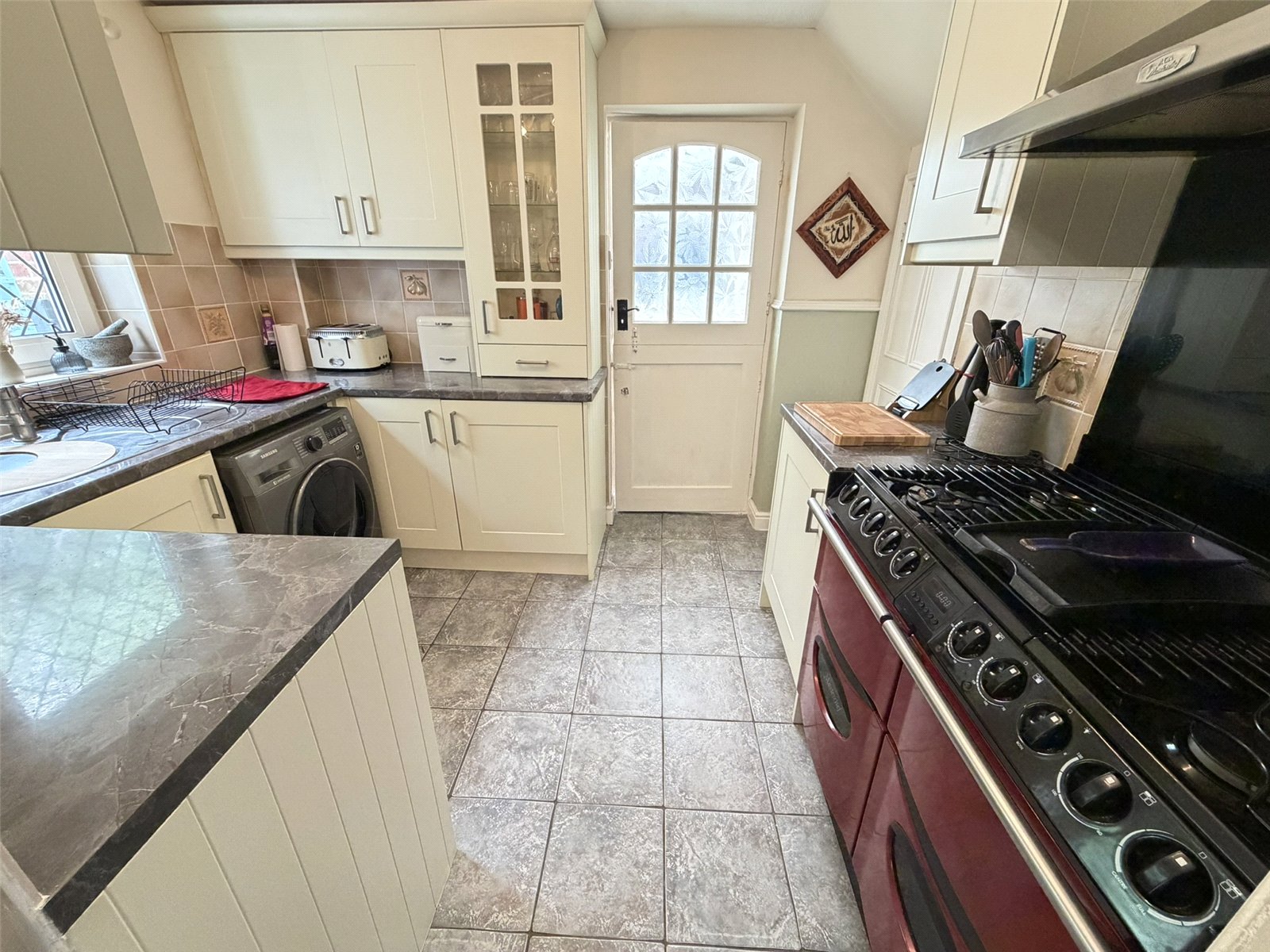 White Horse Close, Dawley, Telford, TF4 - DB Roberts
