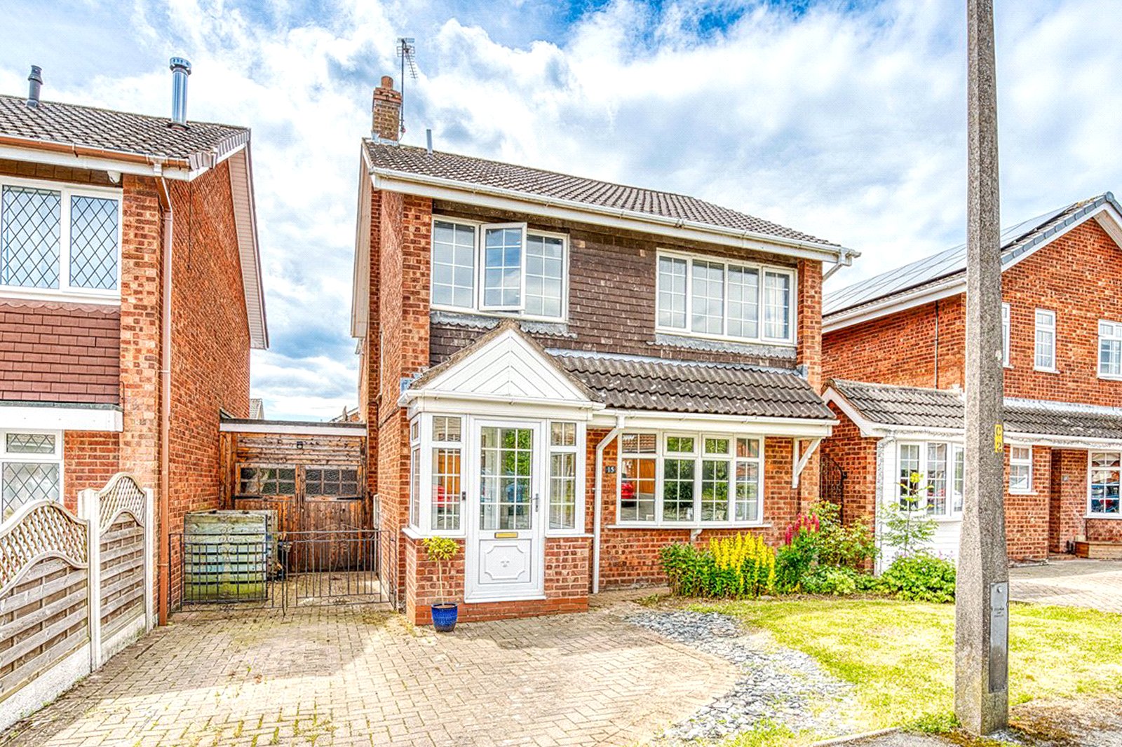 Priory Drive, Little Haywood, Stafford, ST18 - DB Roberts