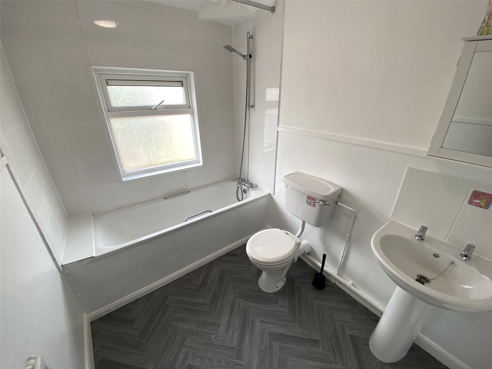 Park Lane Avenue, Madeley, Telford, TF7 - DB Roberts