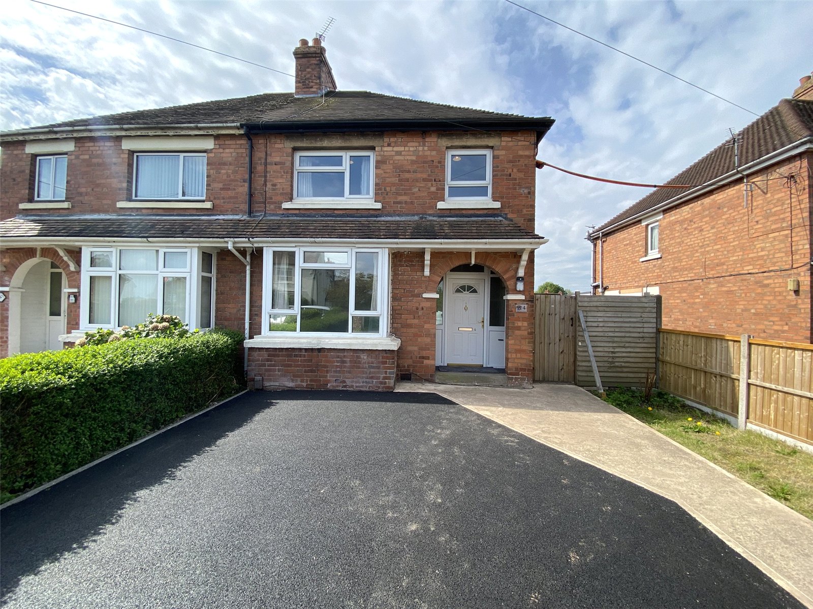 Park Lane Avenue, Madeley, Telford, TF7 - DB Roberts