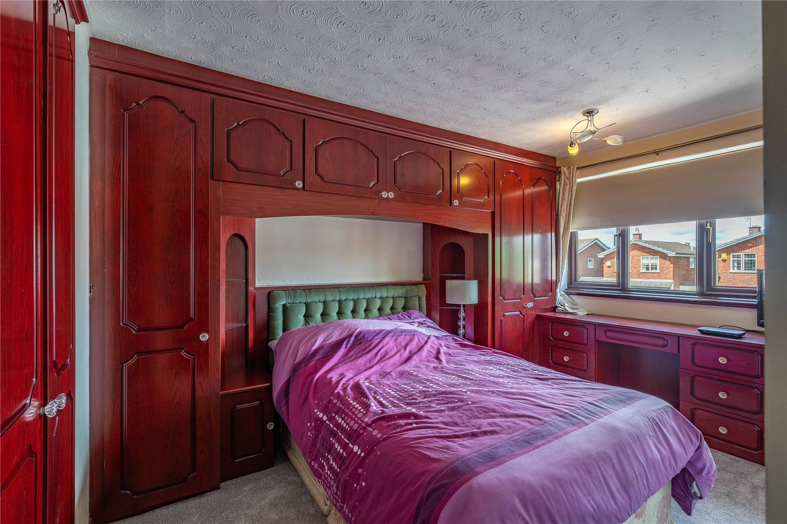 Alverstoke Close, Pendeford, Wolverhampton, WV9 - DB Roberts