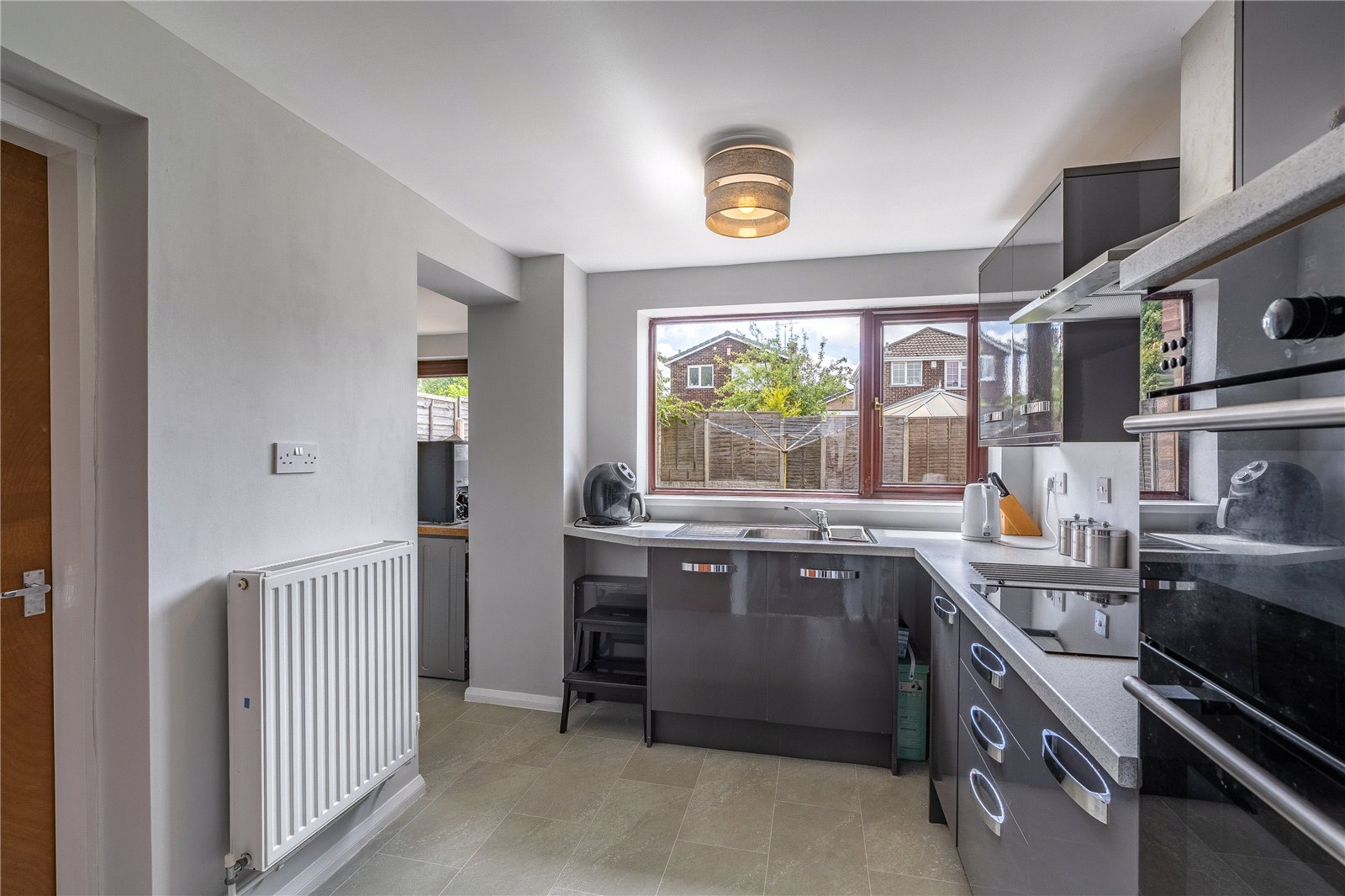 Alverstoke Close, Pendeford, Wolverhampton, WV9 - DB Roberts